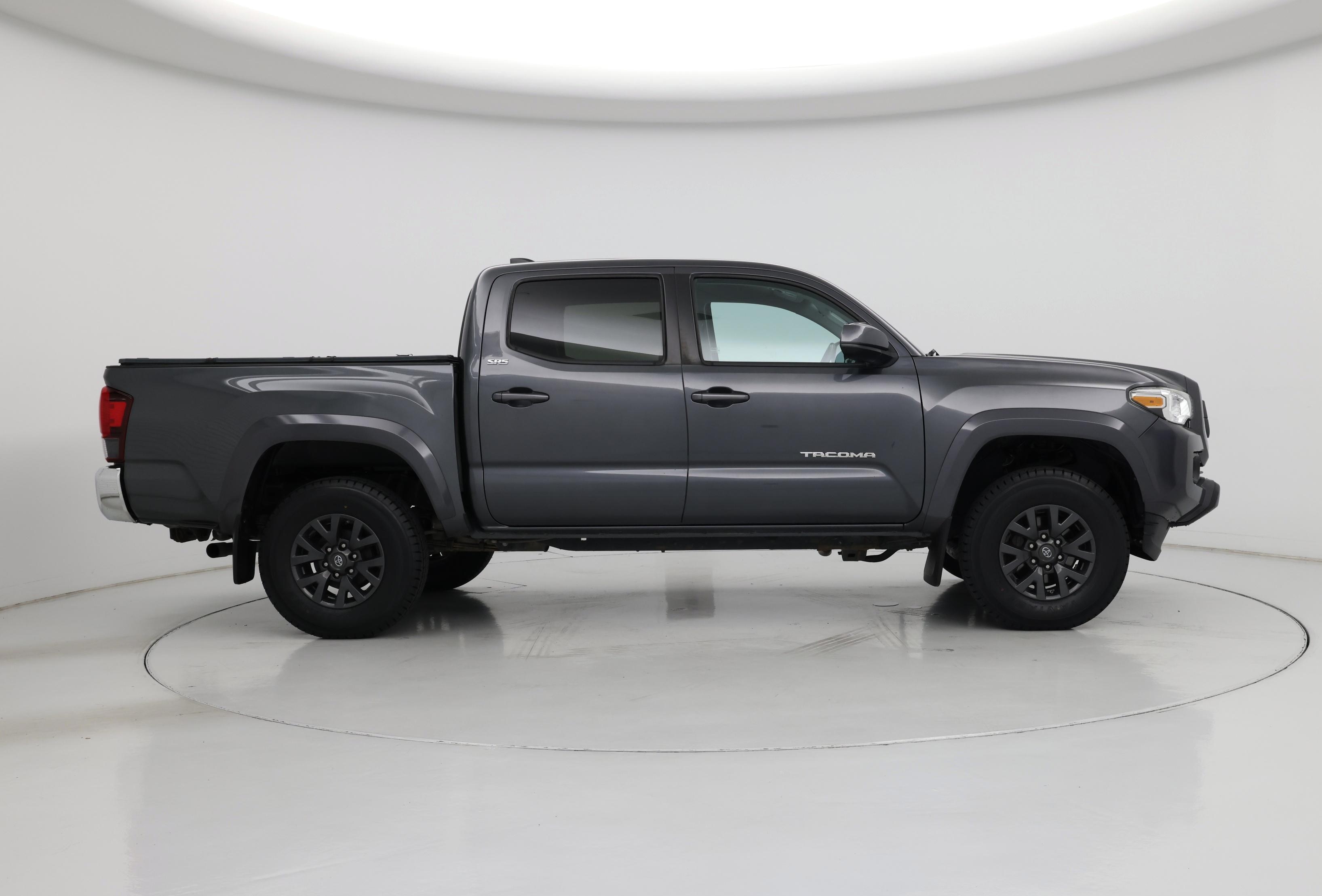 Thumbnail: 2020 Toyota Tacoma - 7