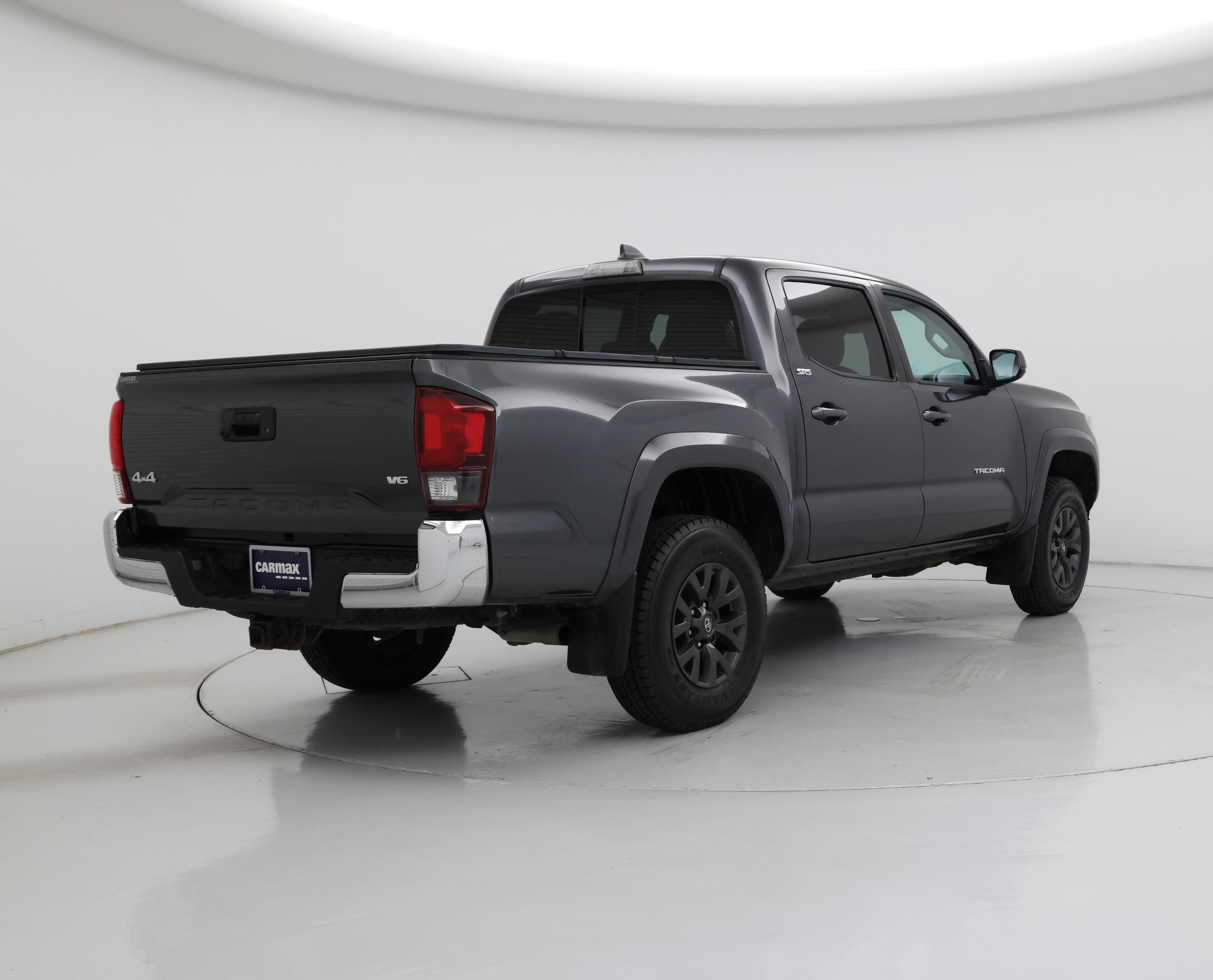 Thumbnail: 2020 Toyota Tacoma - 8
