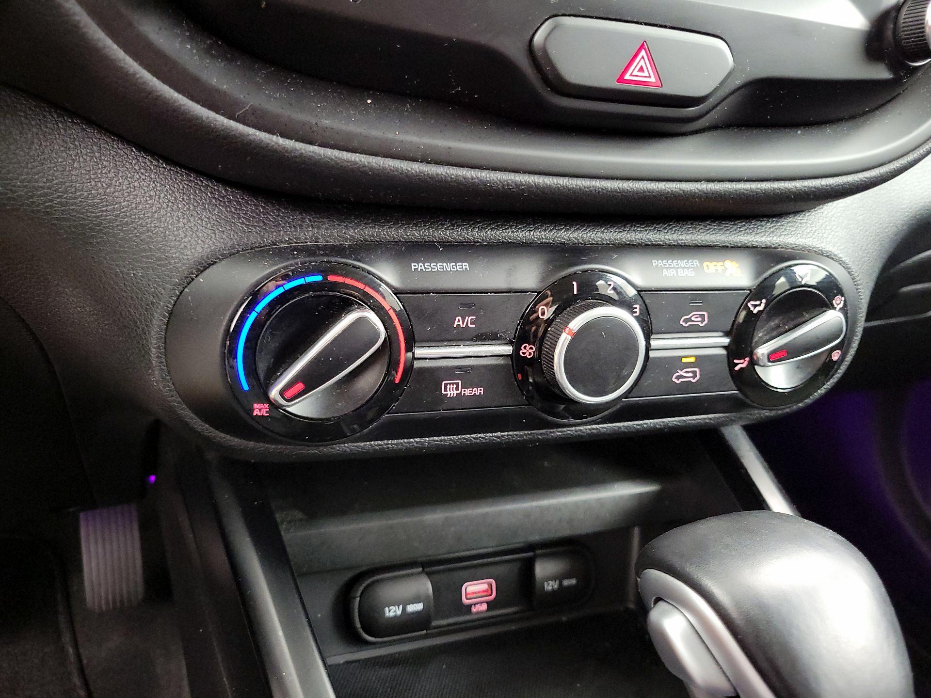 Thumbnail: 2021 Kia Soul - 16