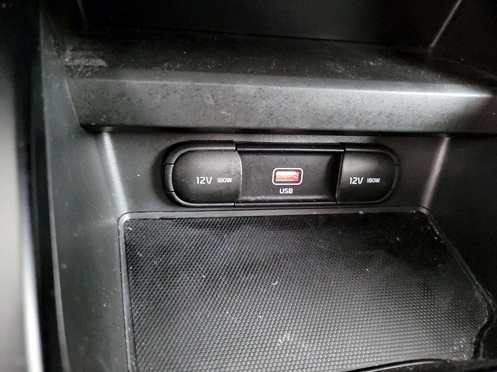 Thumbnail: 2021 Kia Soul - 18