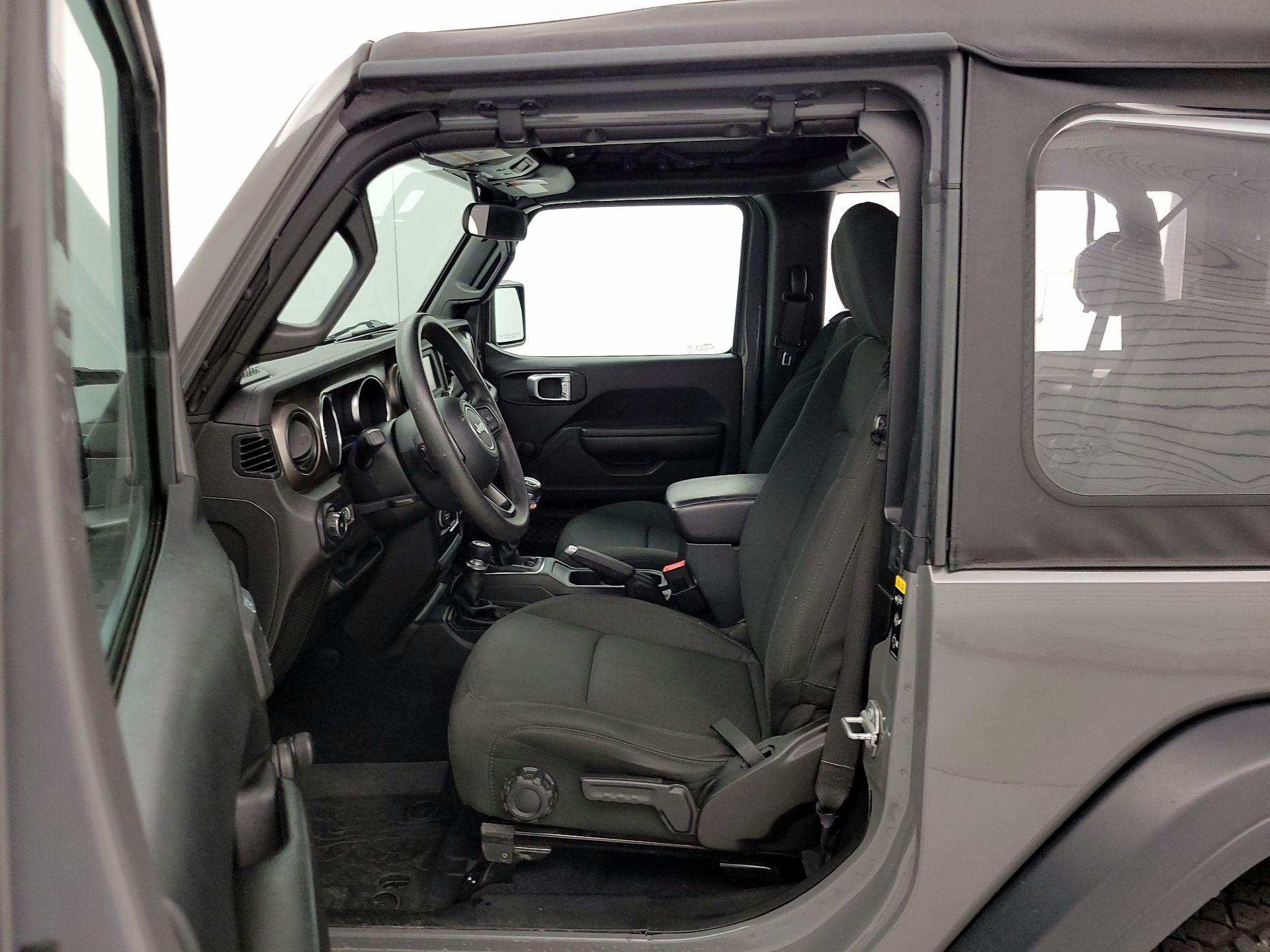 Thumbnail: 2020 Jeep Wrangler - 11