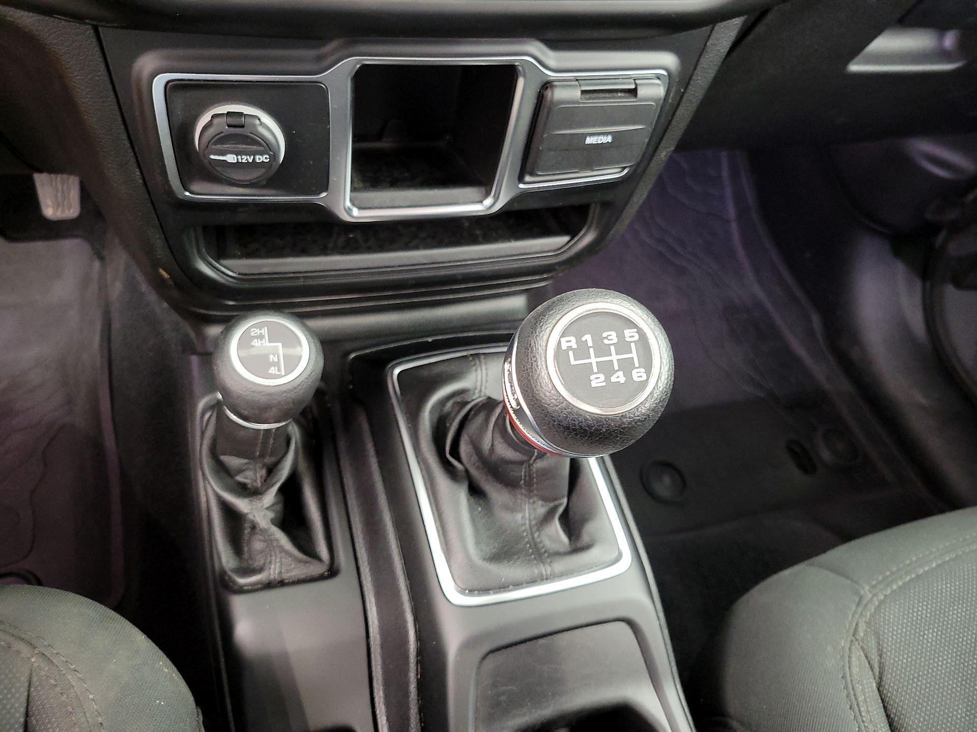 Thumbnail: 2020 Jeep Wrangler - 17