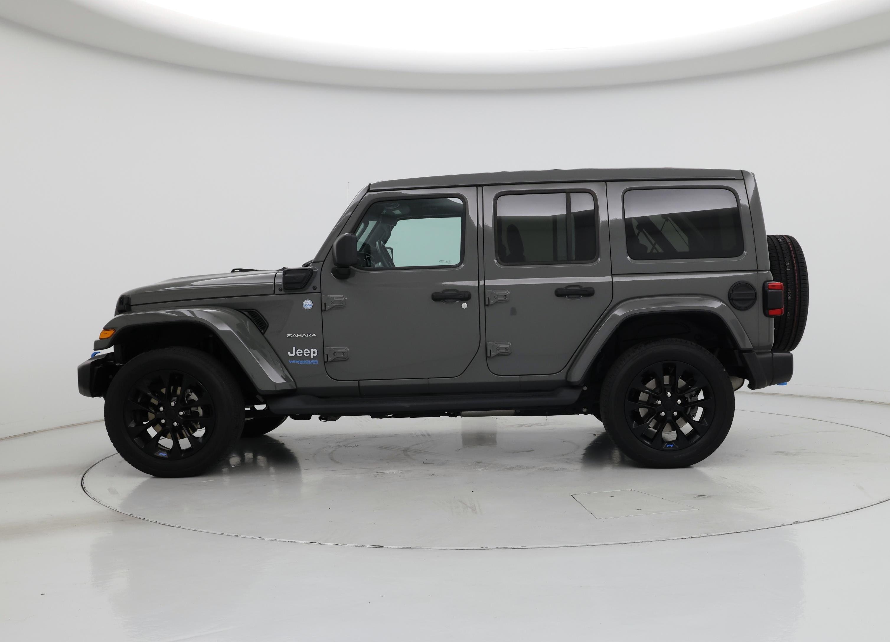 Thumbnail: 2022 Jeep Wrangler - 3