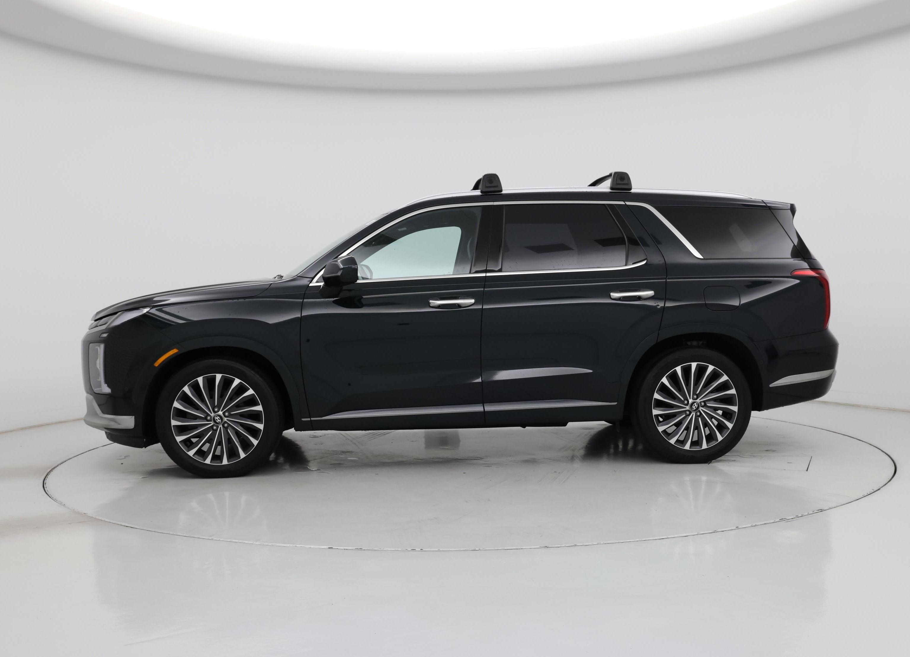 Thumbnail: 2023 Hyundai Palisade - 3