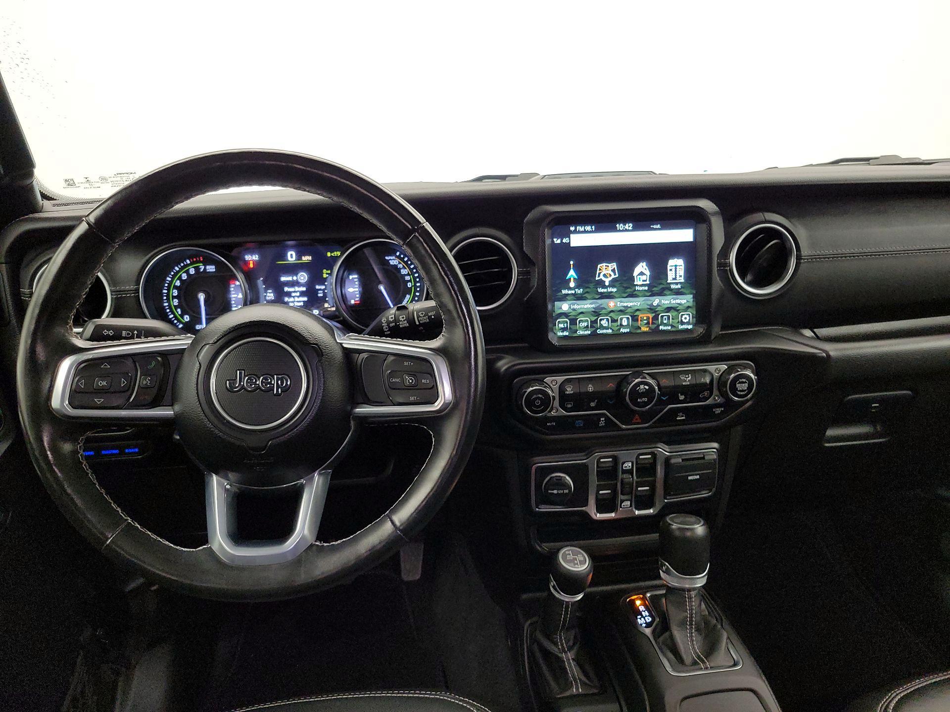 Thumbnail: 2022 Jeep Wrangler - 10