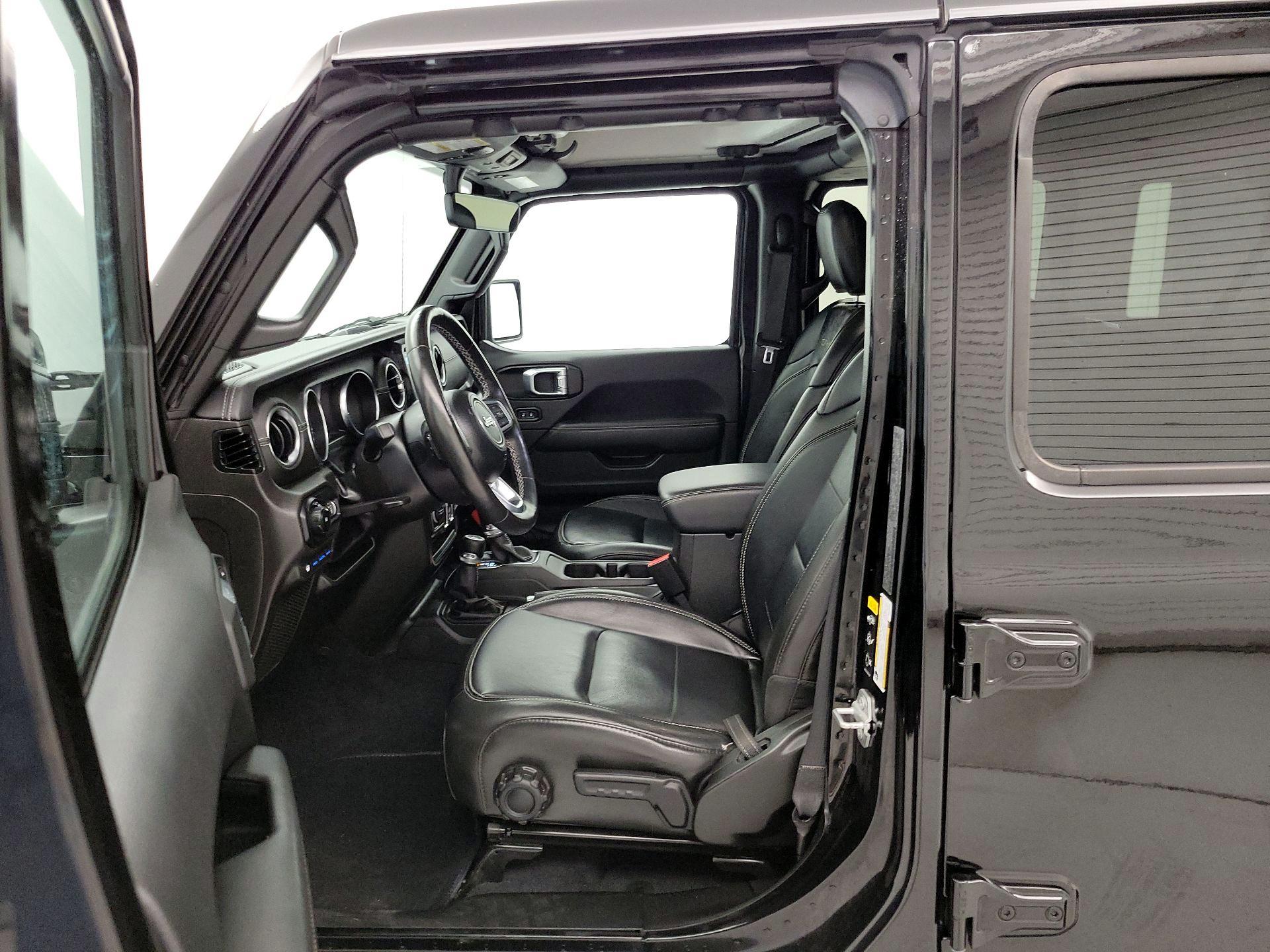 Thumbnail: 2022 Jeep Wrangler - 11