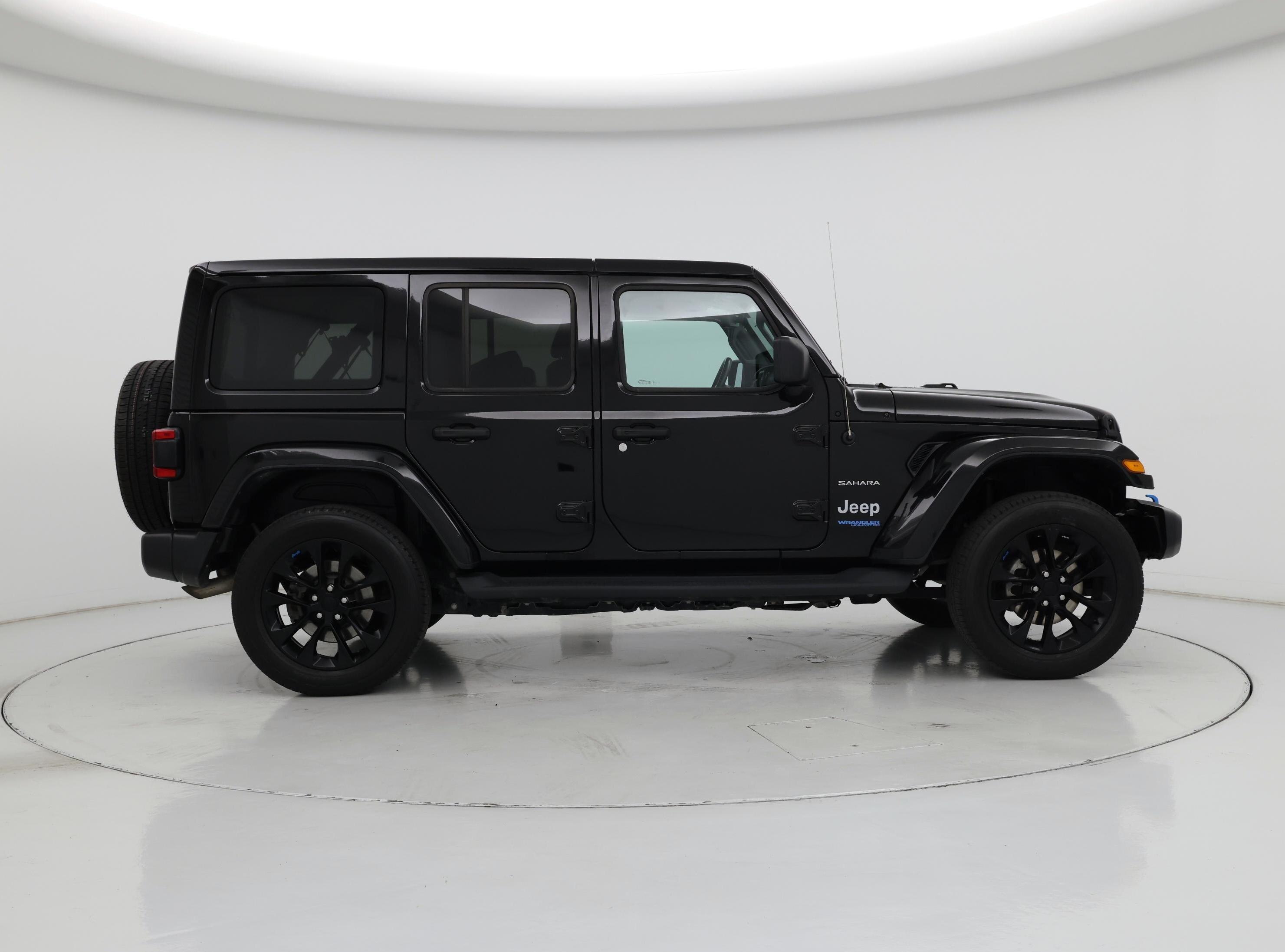 Thumbnail: 2022 Jeep Wrangler - 7