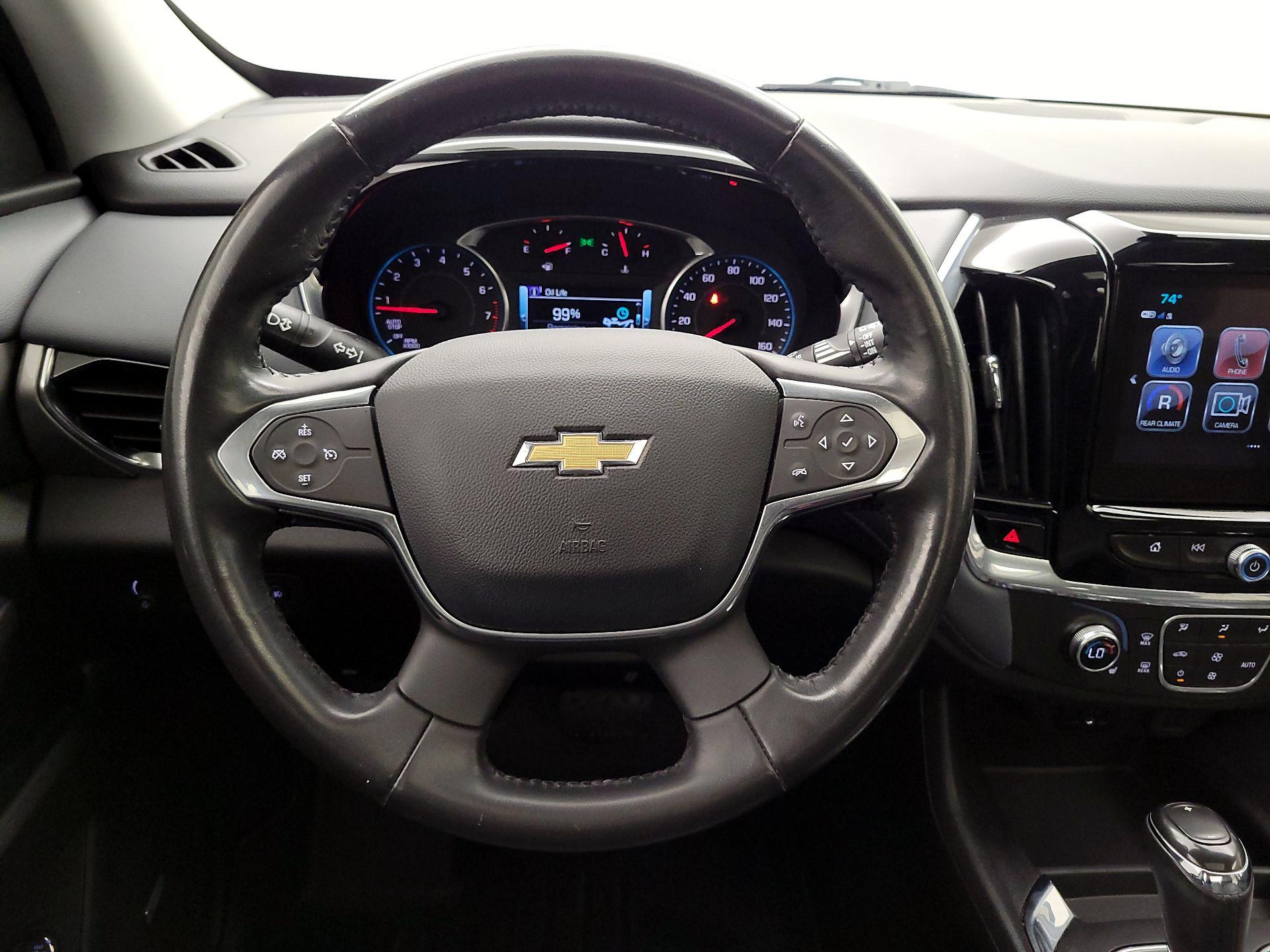 Thumbnail: 2018 Chevrolet Traverse - 10