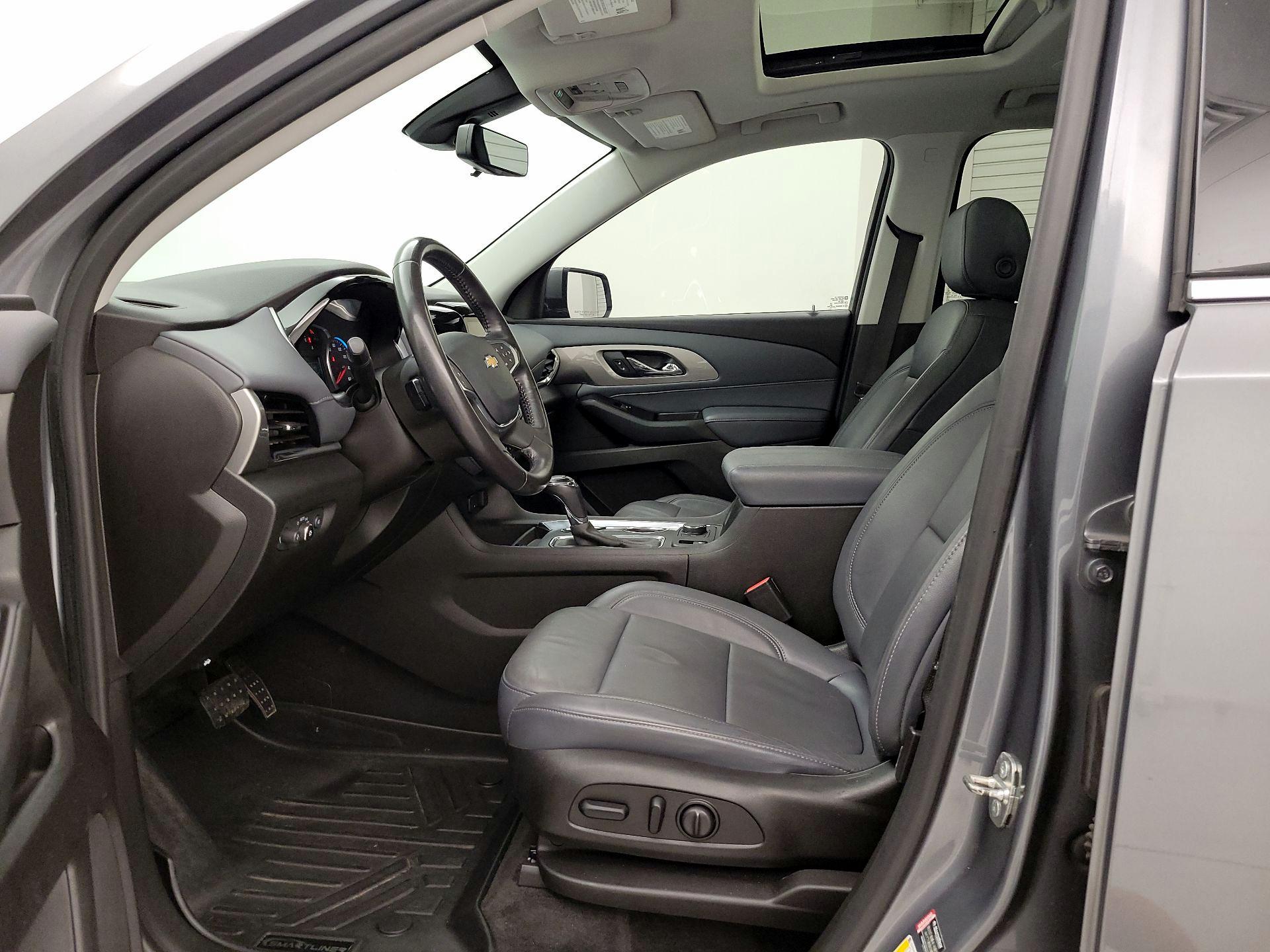 Thumbnail: 2018 Chevrolet Traverse - 11