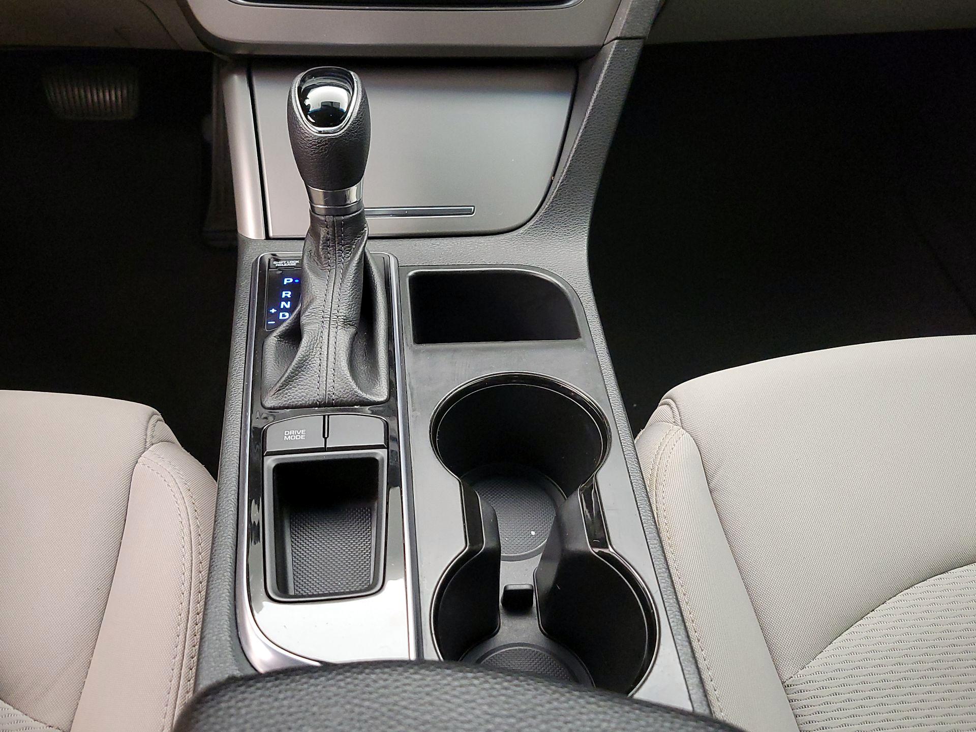 Thumbnail: 2015 Hyundai Sonata - 16