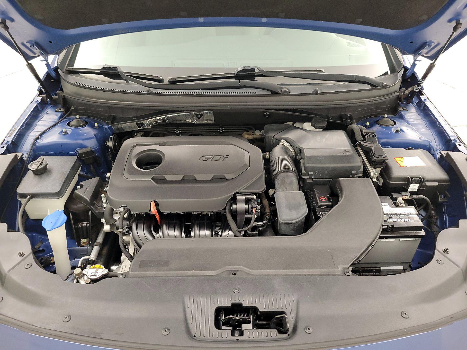 Thumbnail: 2015 Hyundai Sonata - 20