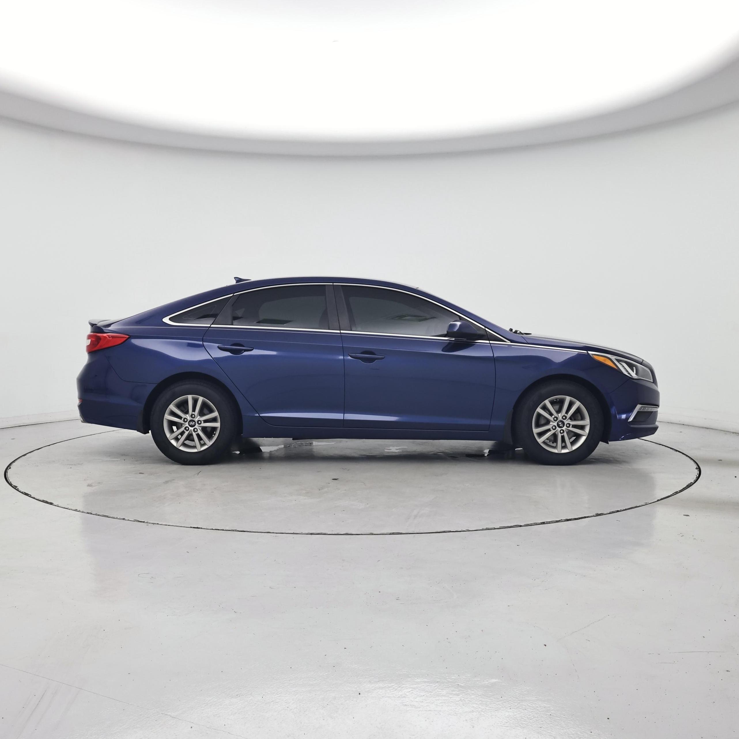 Thumbnail: 2015 Hyundai Sonata - 7