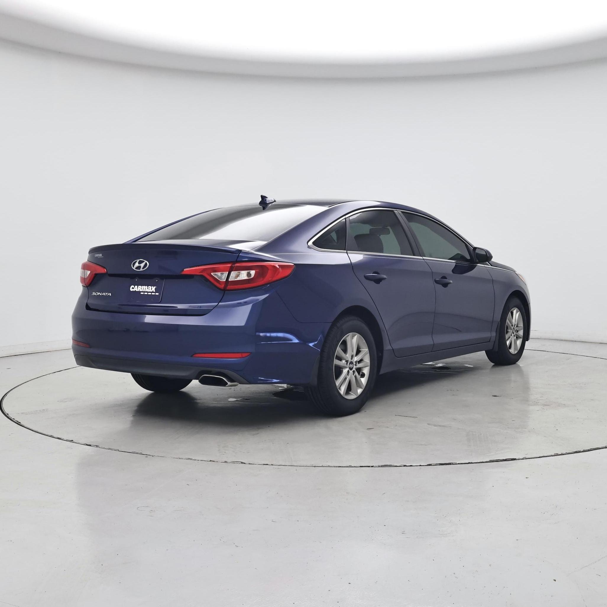 Thumbnail: 2015 Hyundai Sonata - 8