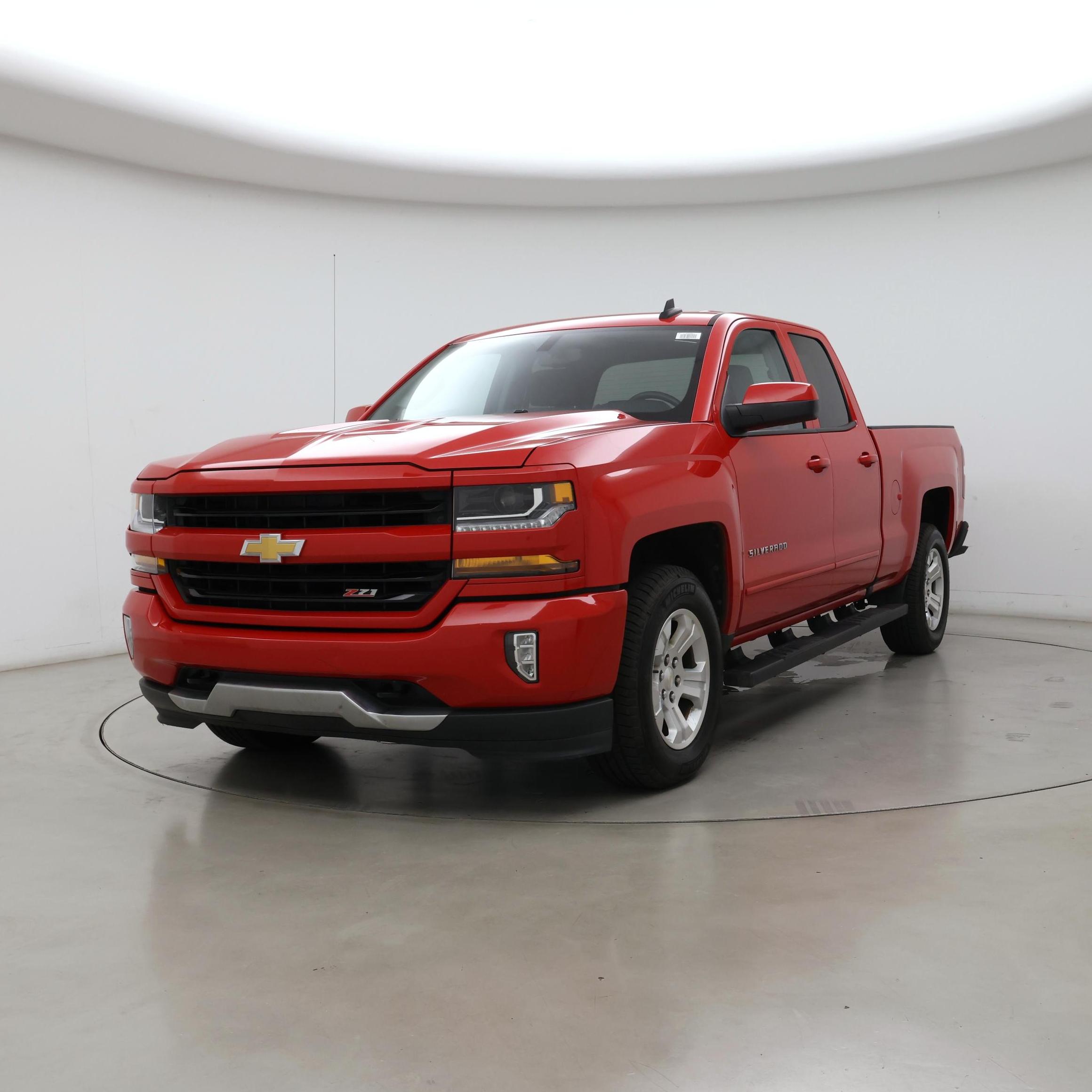 Thumbnail: 2017 Chevrolet Silverado 1500 - 4