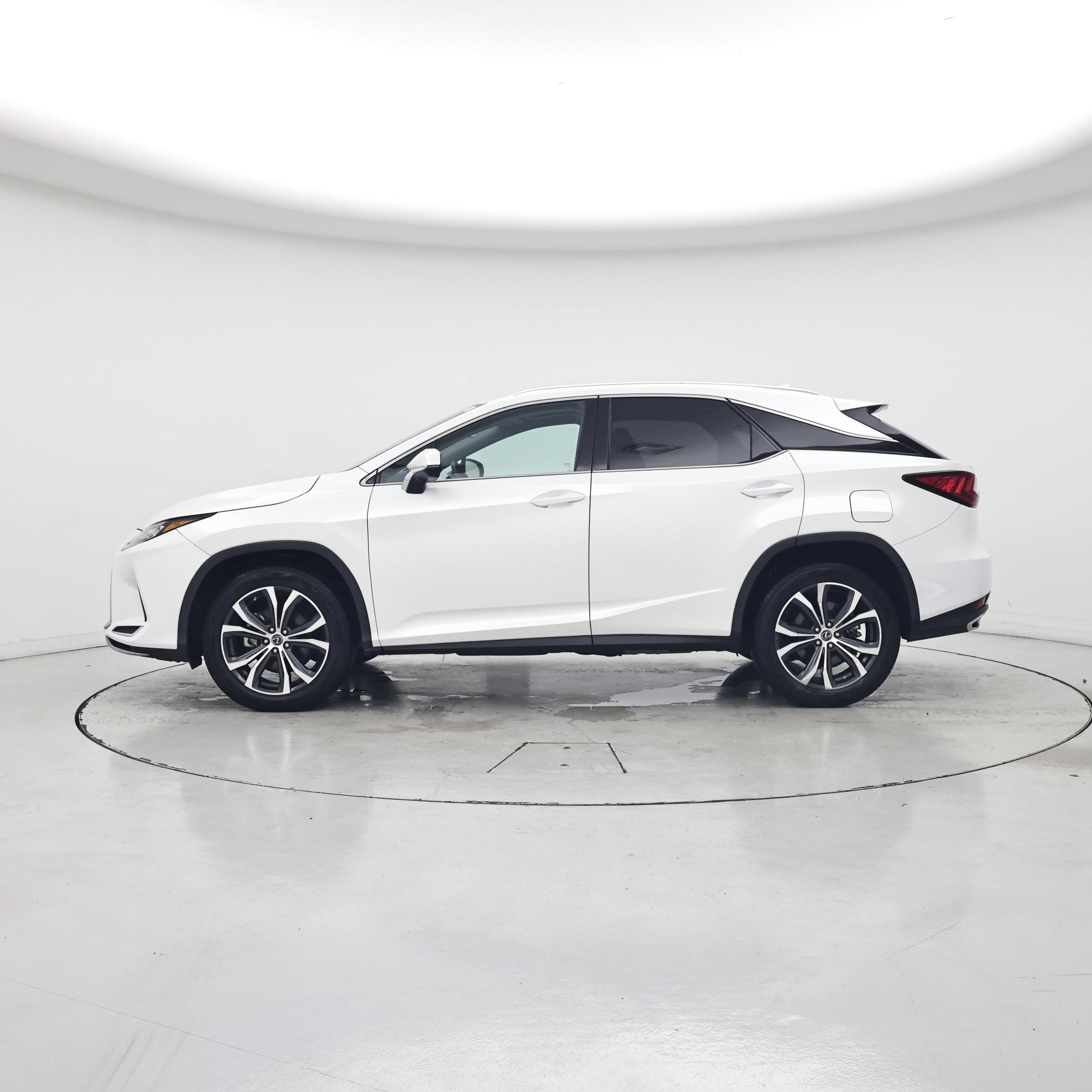 Thumbnail: 2022 Lexus RX - 3