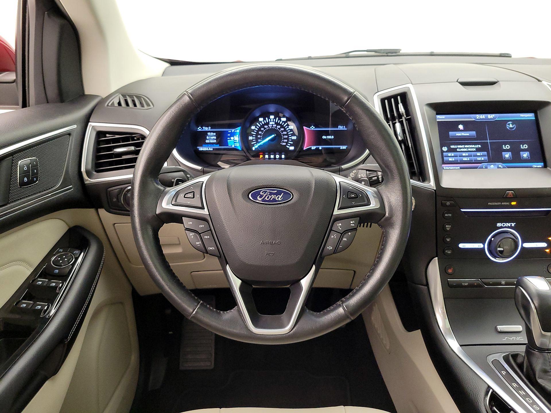 Thumbnail: 2015 Ford Edge - 10