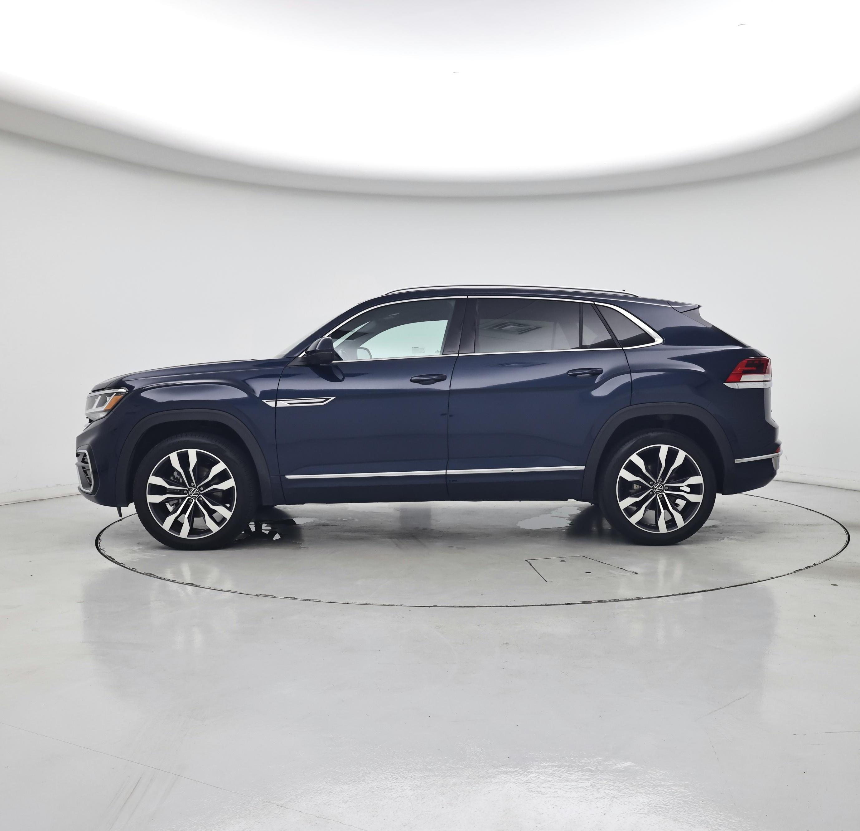 Thumbnail: 2022 Volkswagen Atlas - 3