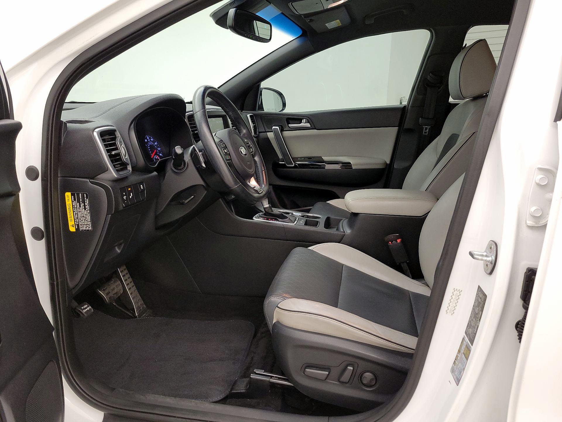 Thumbnail: 2018 Kia Sportage - 11