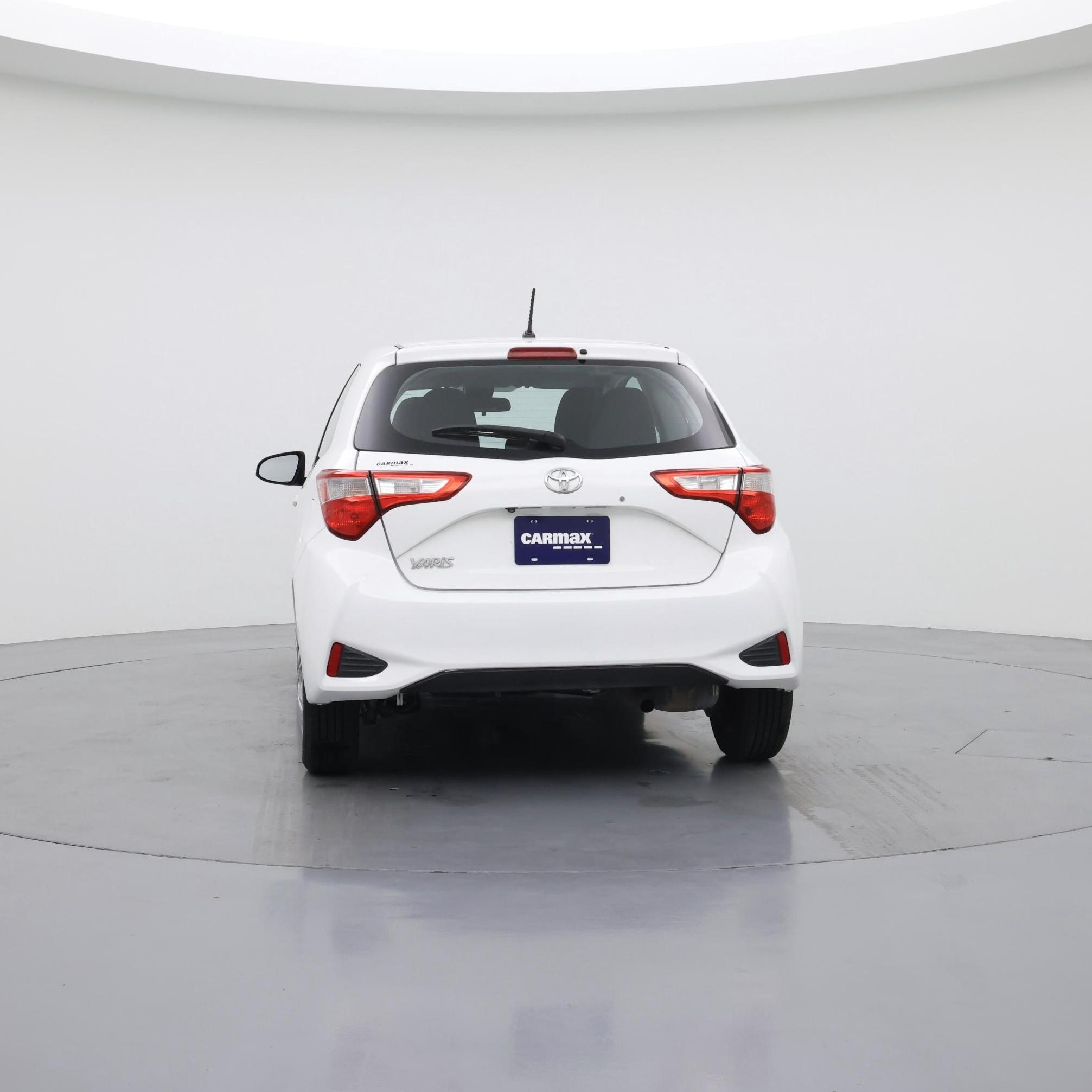 Thumbnail: 2018 Toyota Yaris - 6