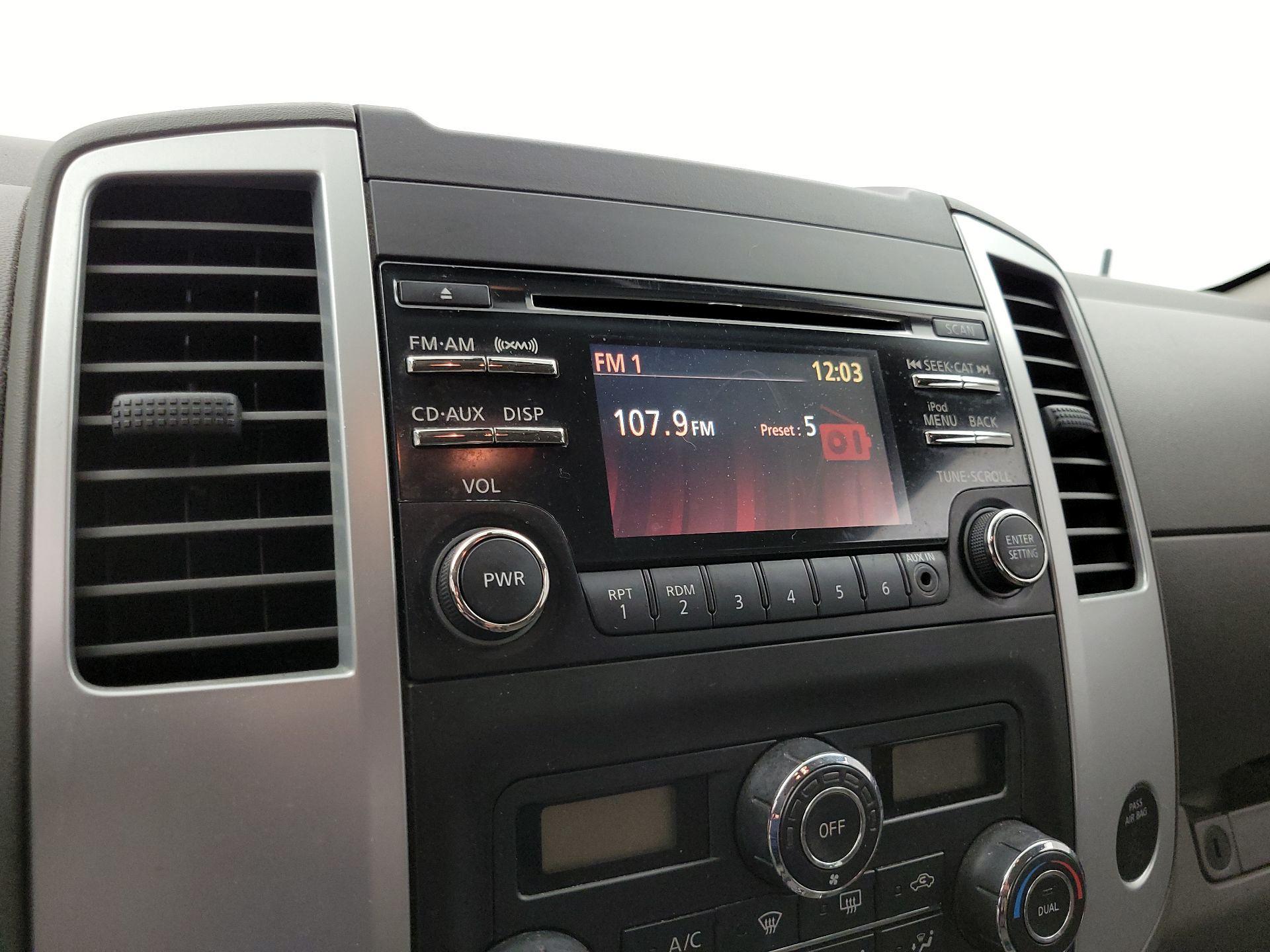 Thumbnail: 2013 Nissan Frontier - 15