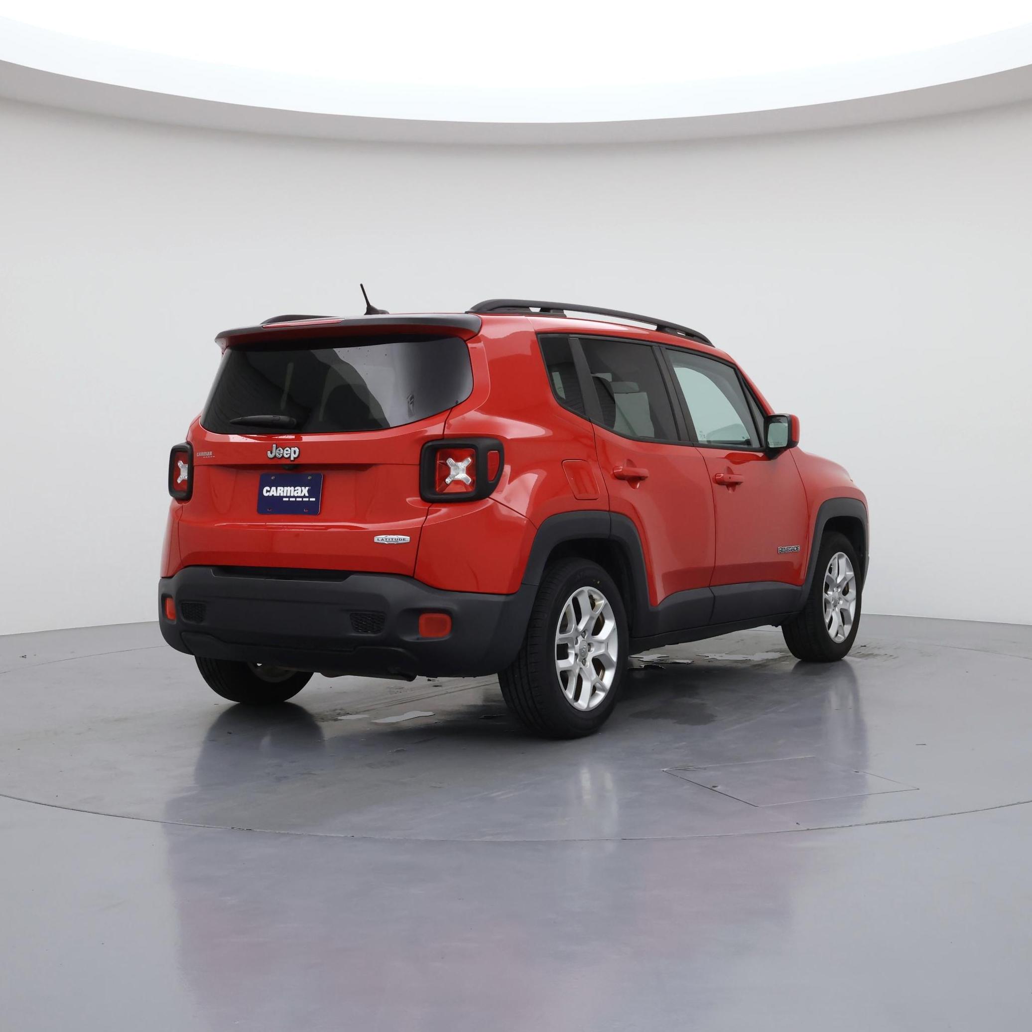 Thumbnail: 2016 Jeep Renegade - 8