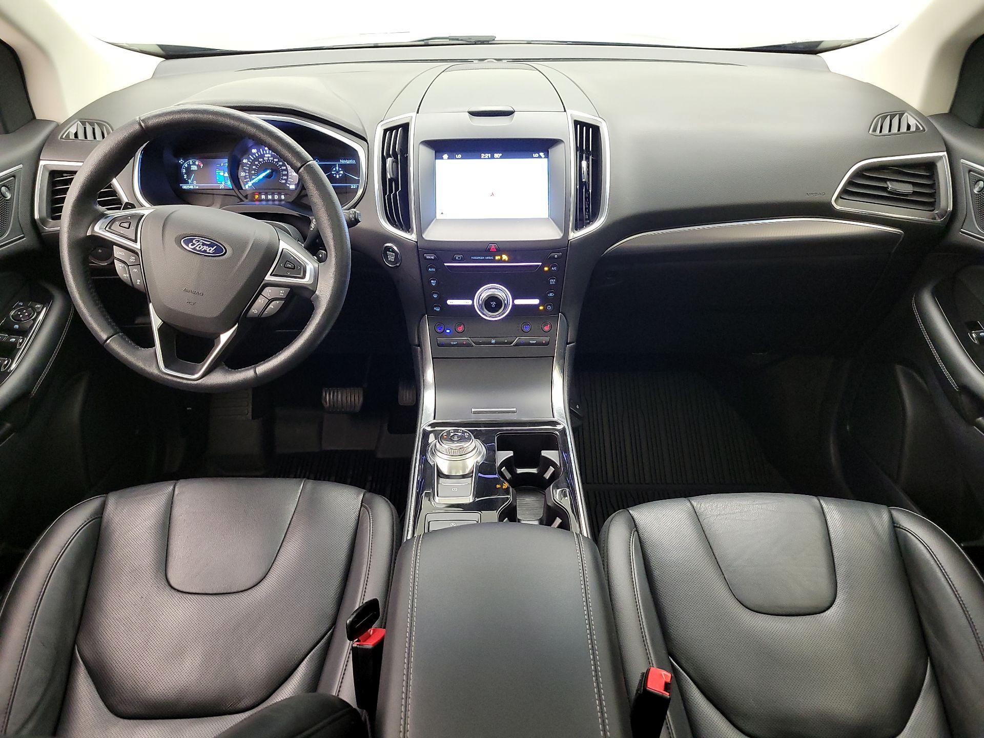 Thumbnail: 2019 Ford Edge - 9