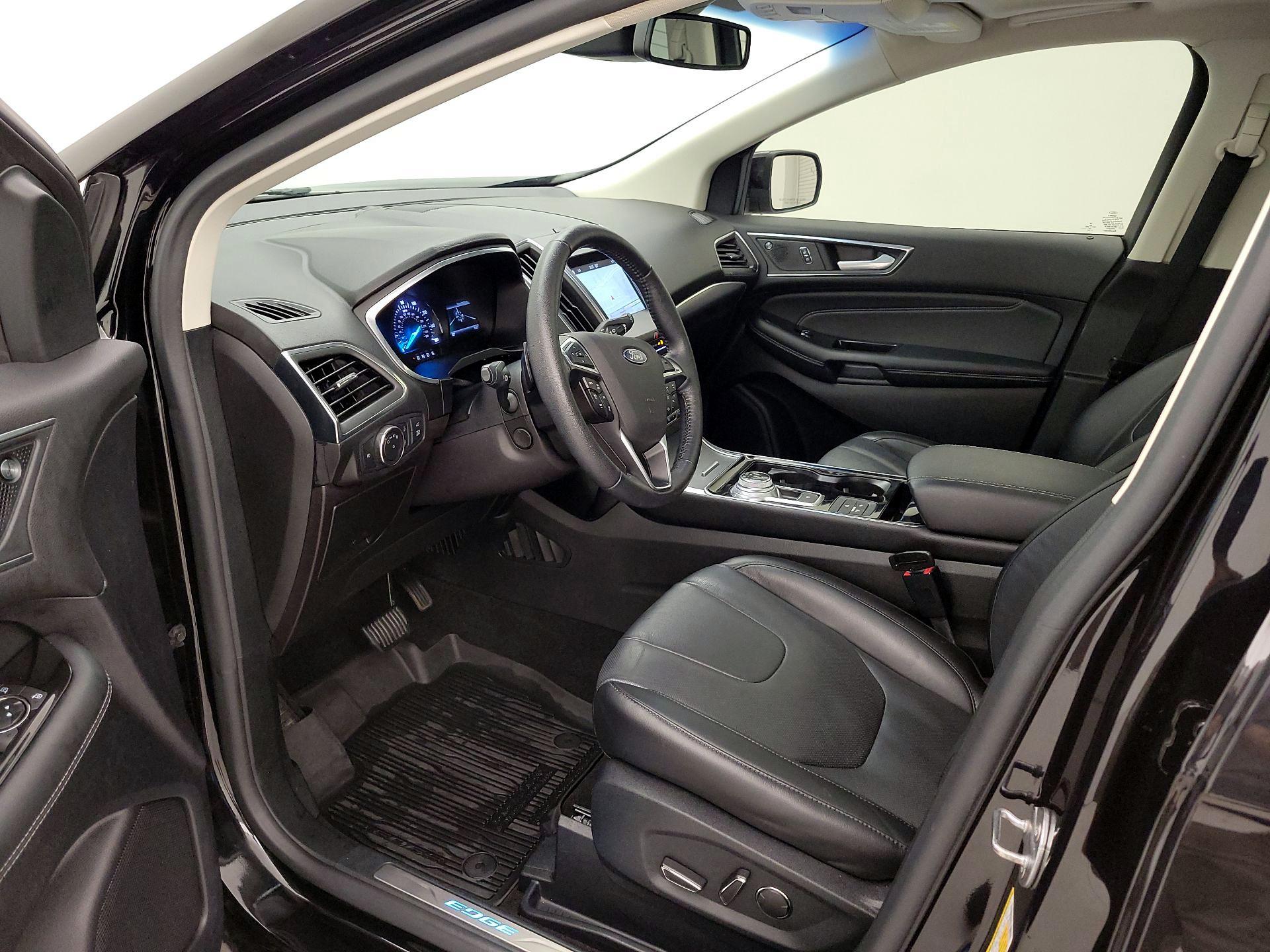 Thumbnail: 2019 Ford Edge - 11