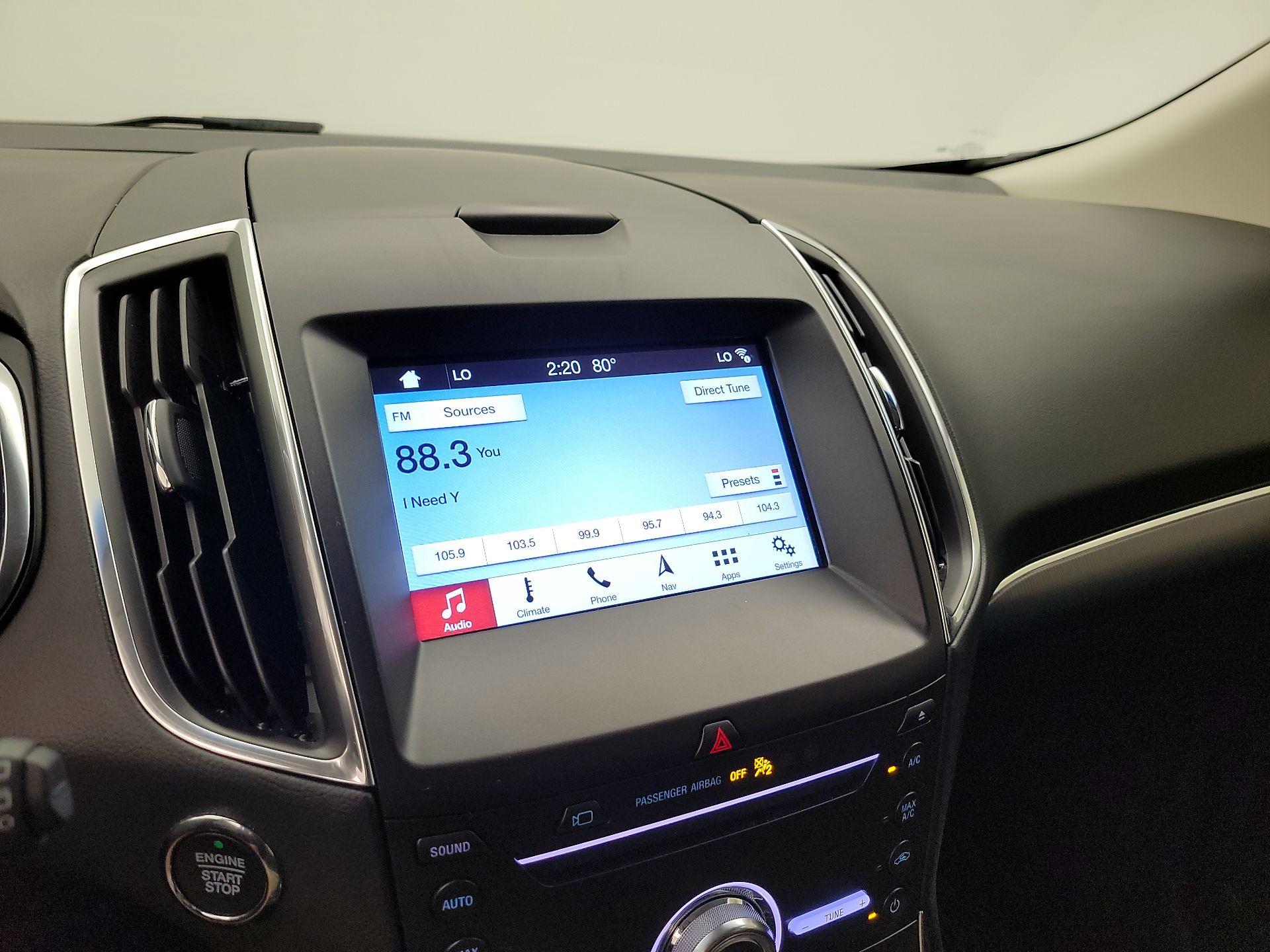 Thumbnail: 2019 Ford Edge - 16