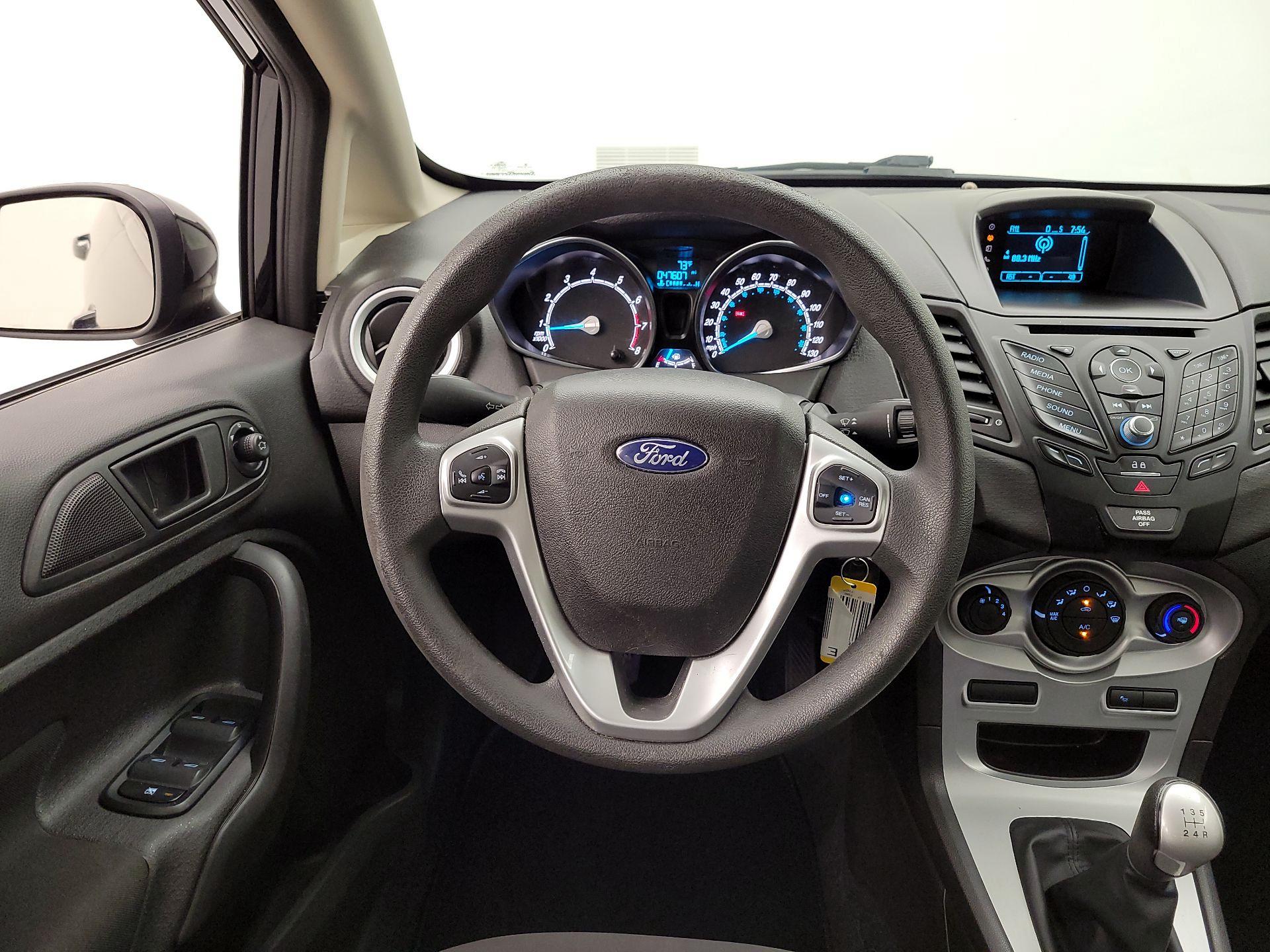 Thumbnail: 2017 Ford Fiesta - 10