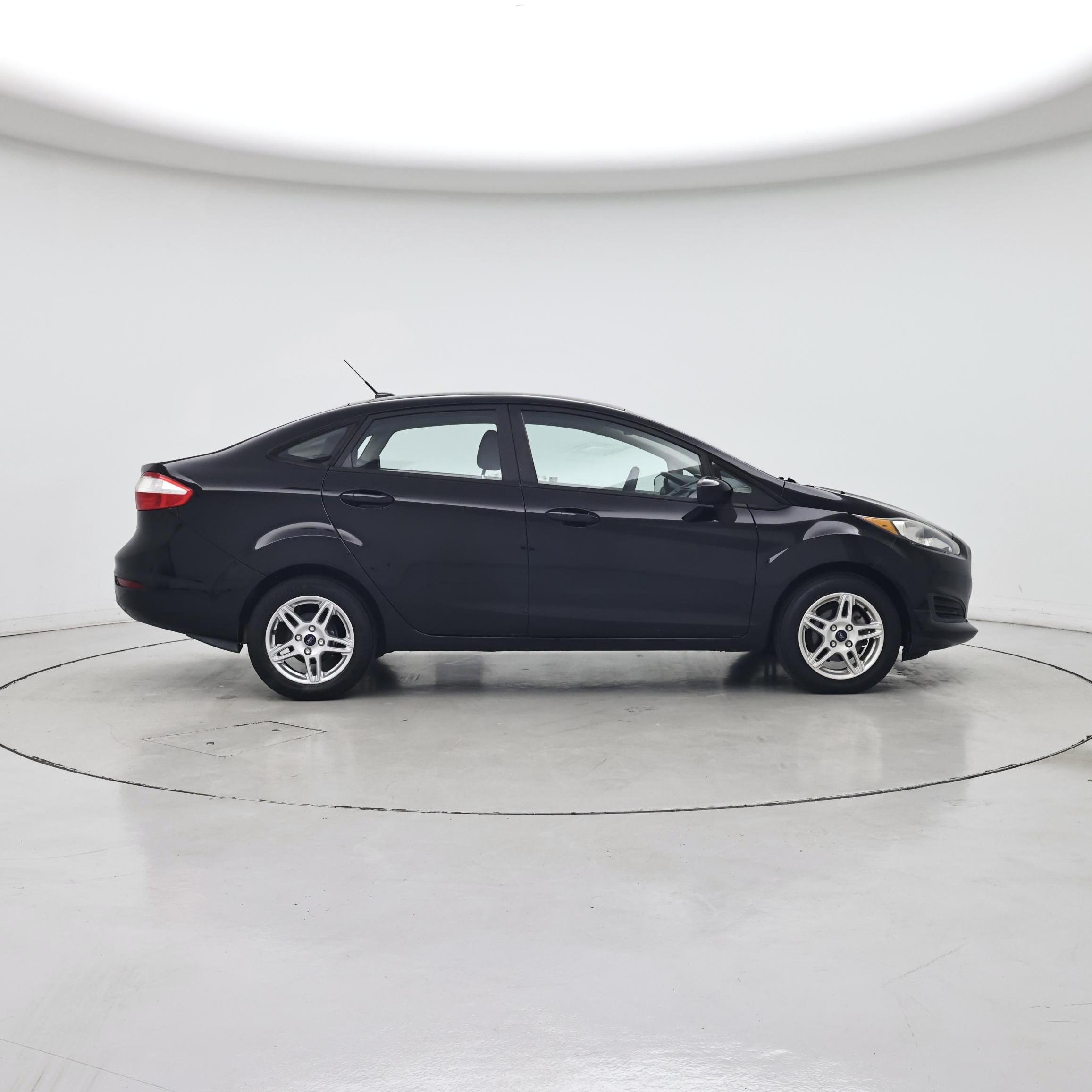 Thumbnail: 2017 Ford Fiesta - 7
