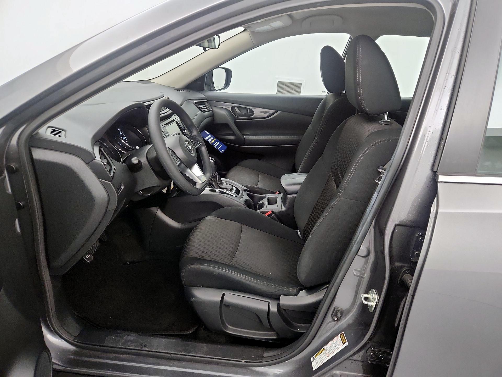 Thumbnail: 2020 Nissan Rogue - 11