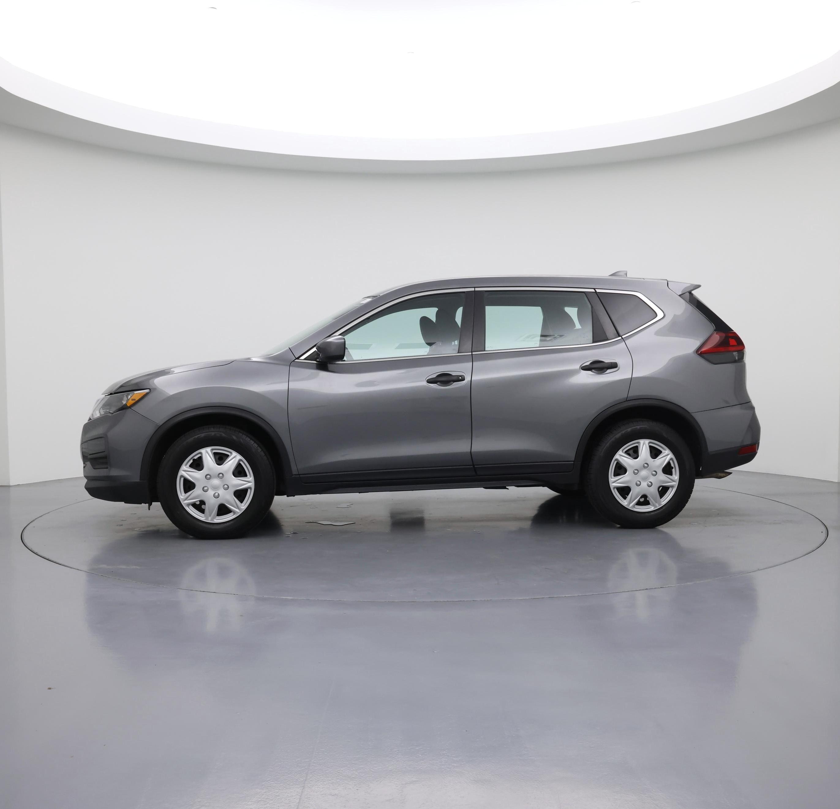 Thumbnail: 2020 Nissan Rogue - 3