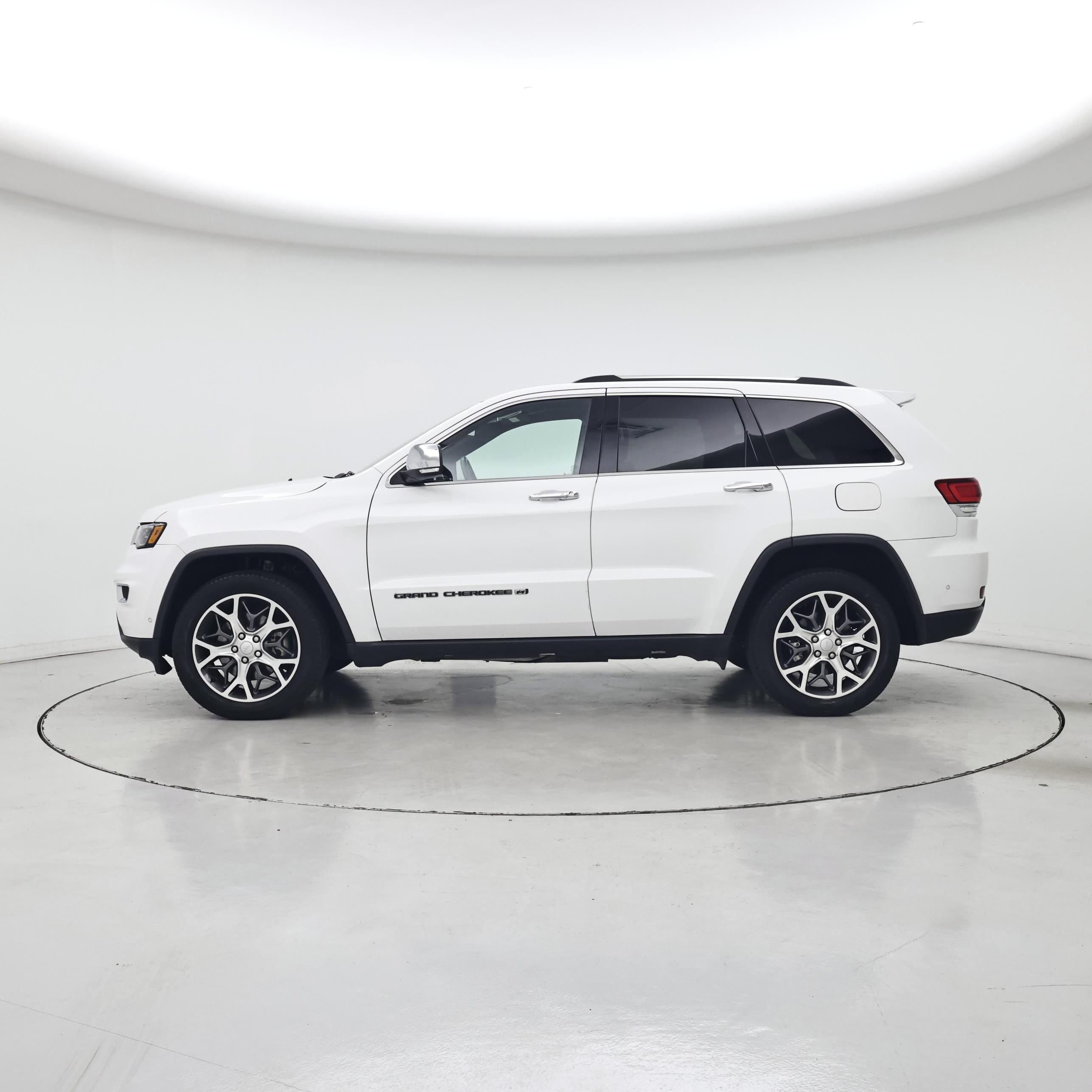 Thumbnail: 2022 Jeep Grand Cherokee - 3