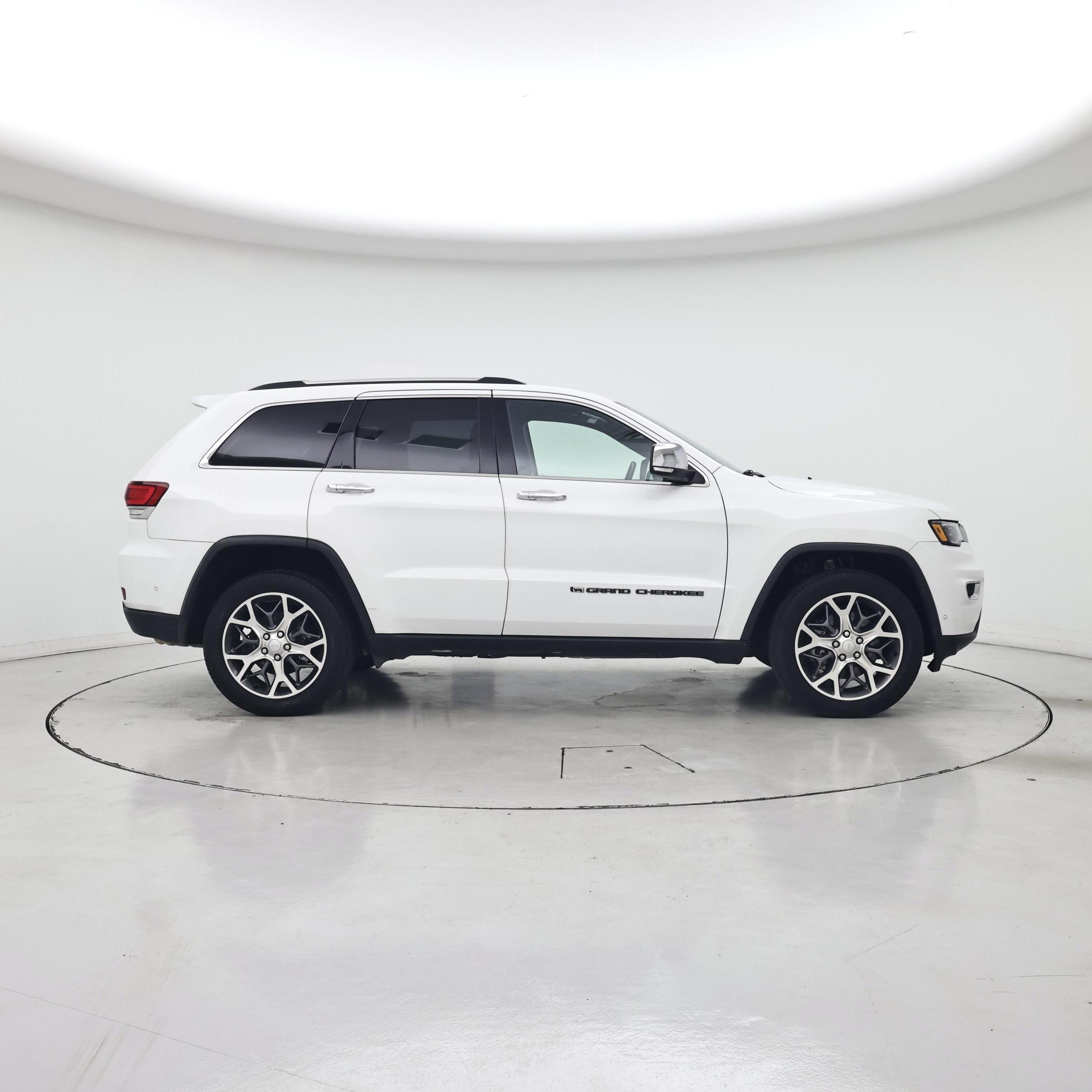 Thumbnail: 2022 Jeep Grand Cherokee - 7