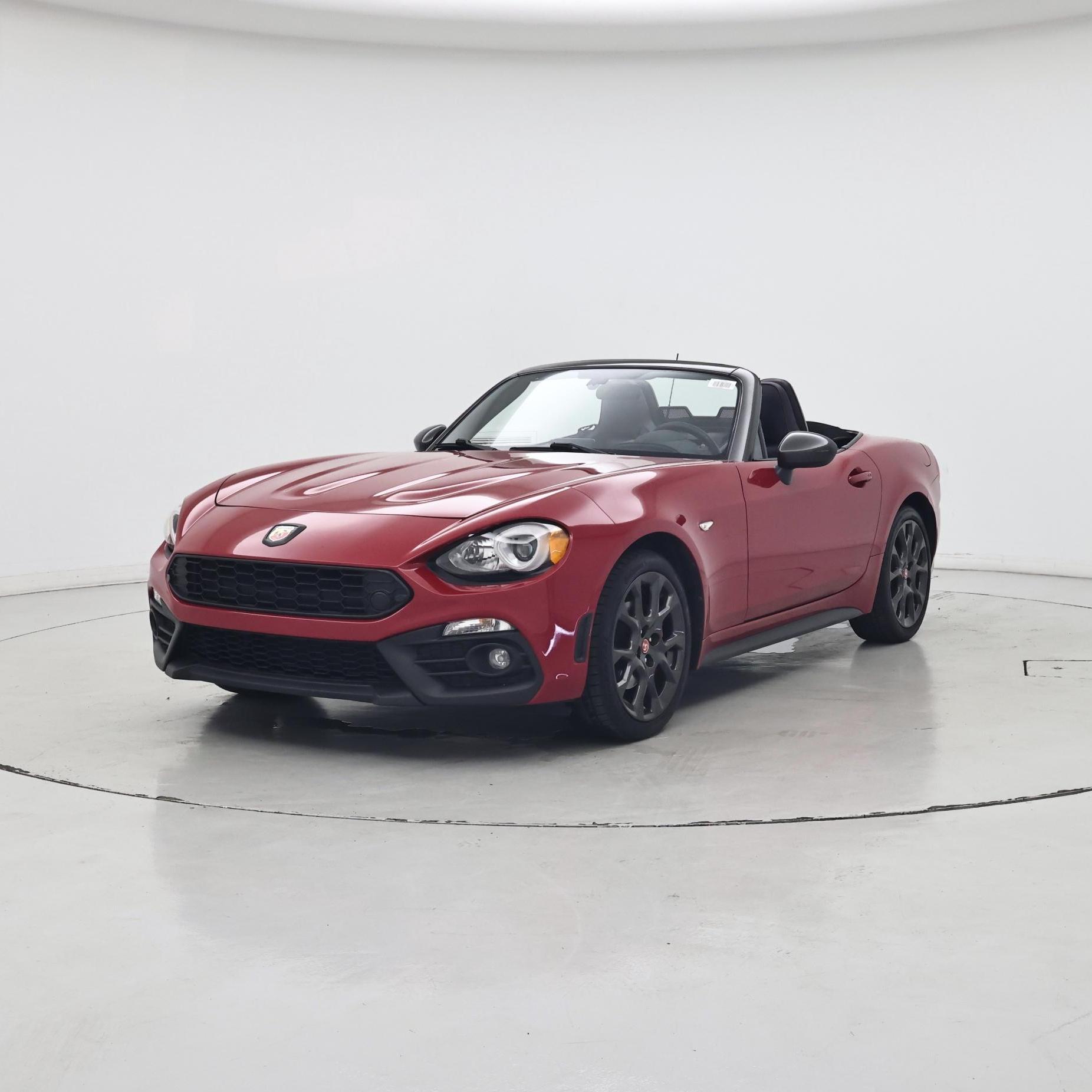 Thumbnail: 2018 Fiat 124 Spider - 4