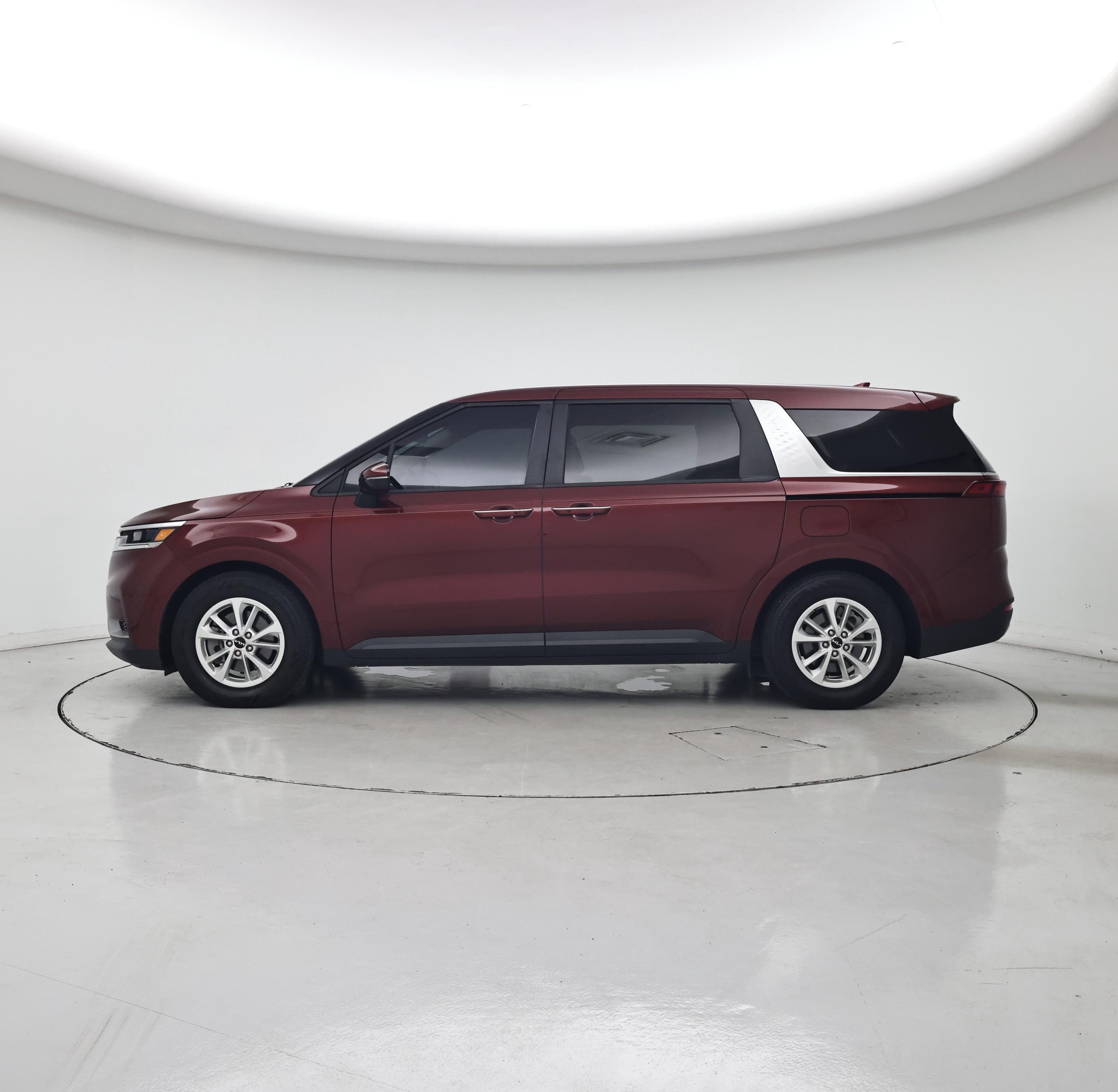 Thumbnail: 2023 Kia Carnival - 3