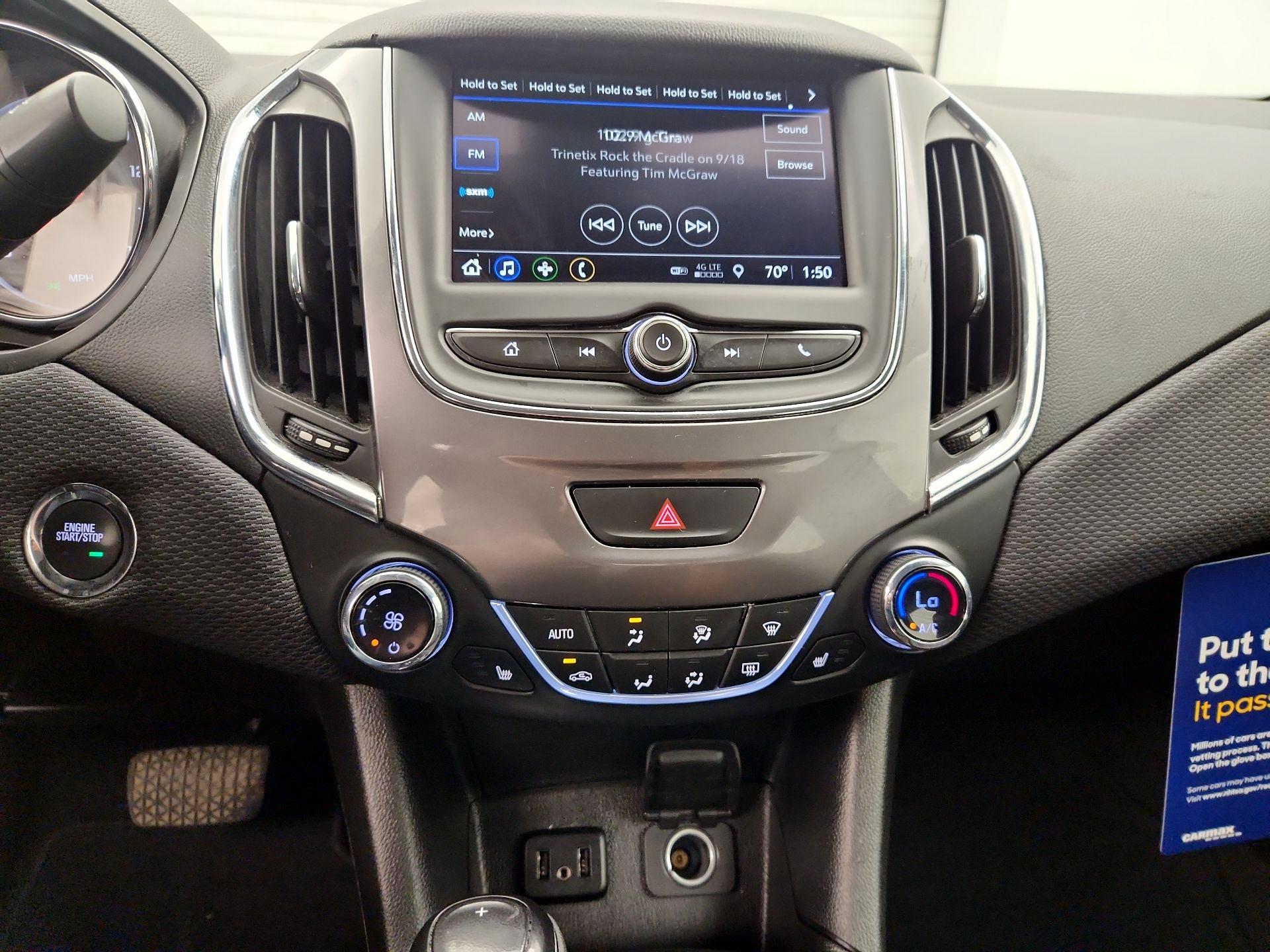 Thumbnail: 2019 Chevrolet Cruze - 16