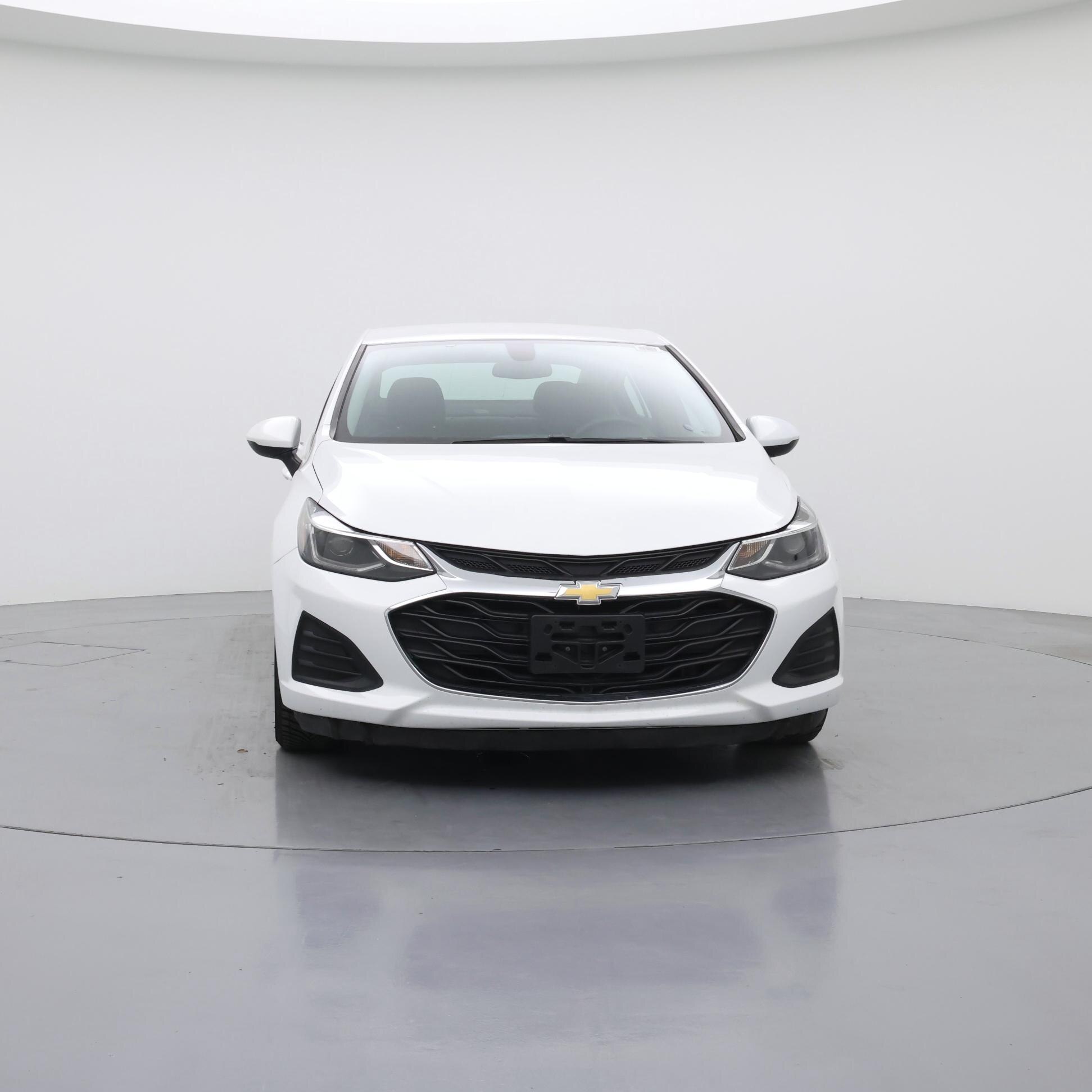 Thumbnail: 2019 Chevrolet Cruze - 5