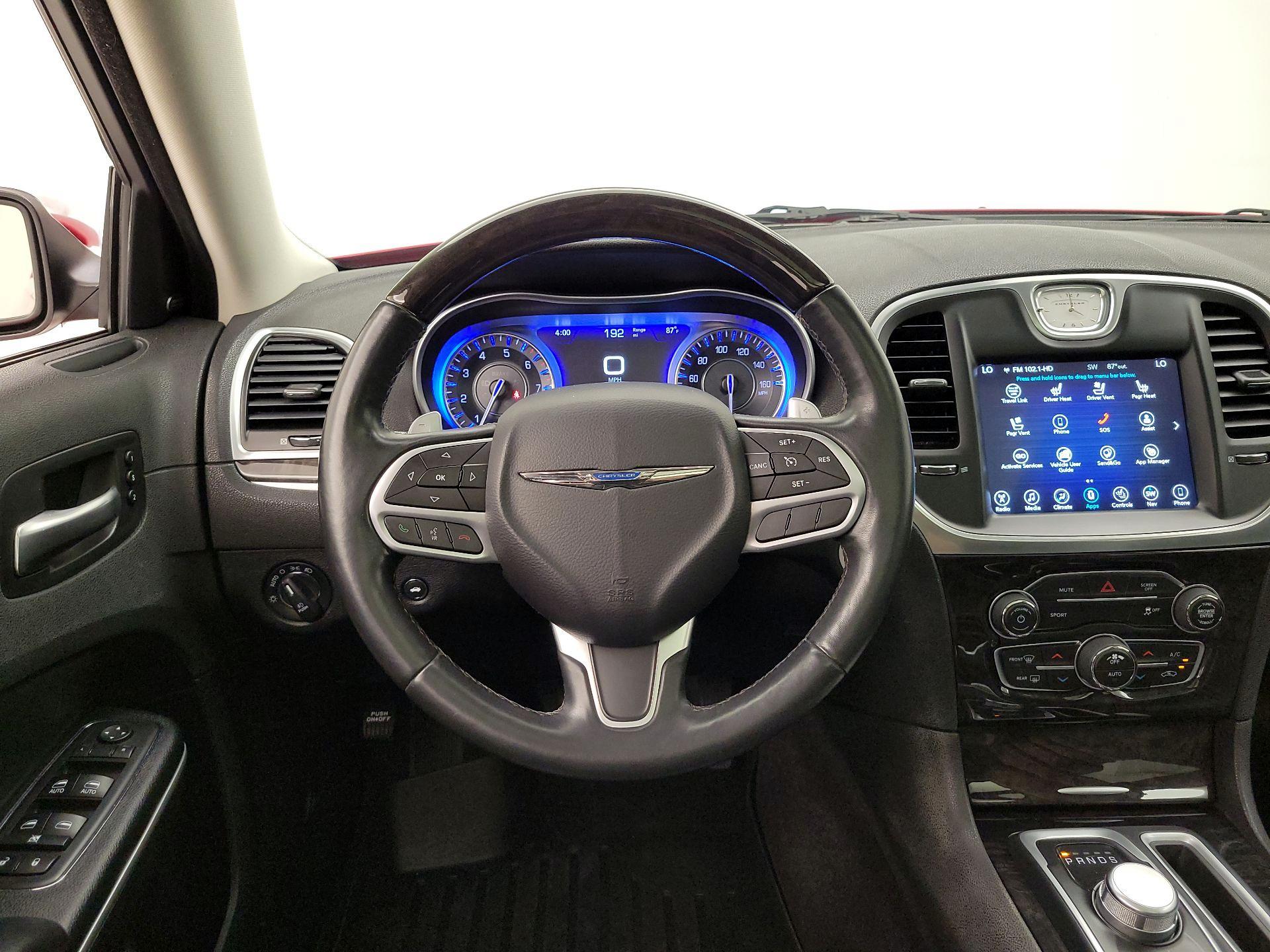 Thumbnail: 2017 Chrysler 300 - 10