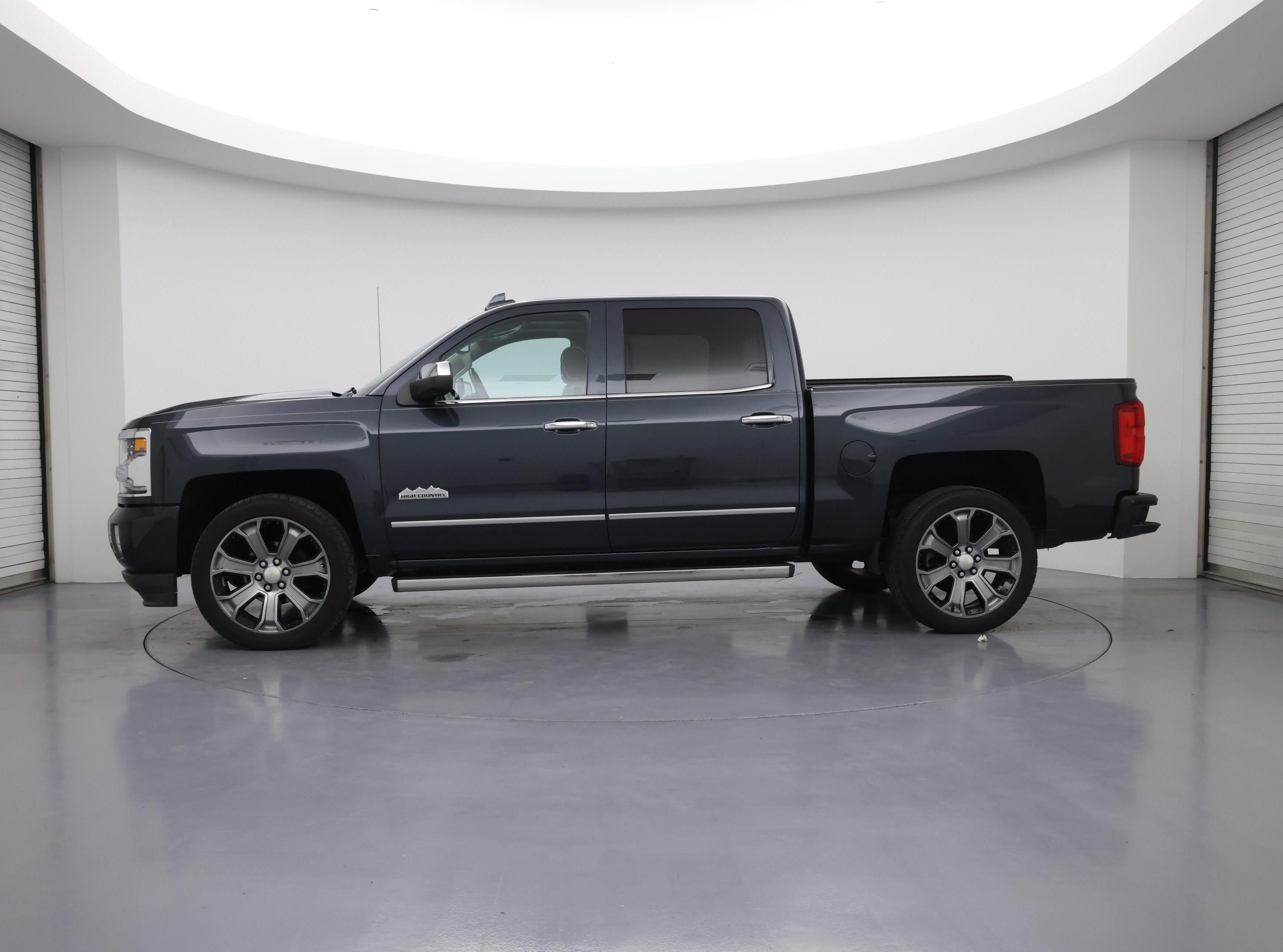 Thumbnail: 2017 Chevrolet Silverado 1500 - 3