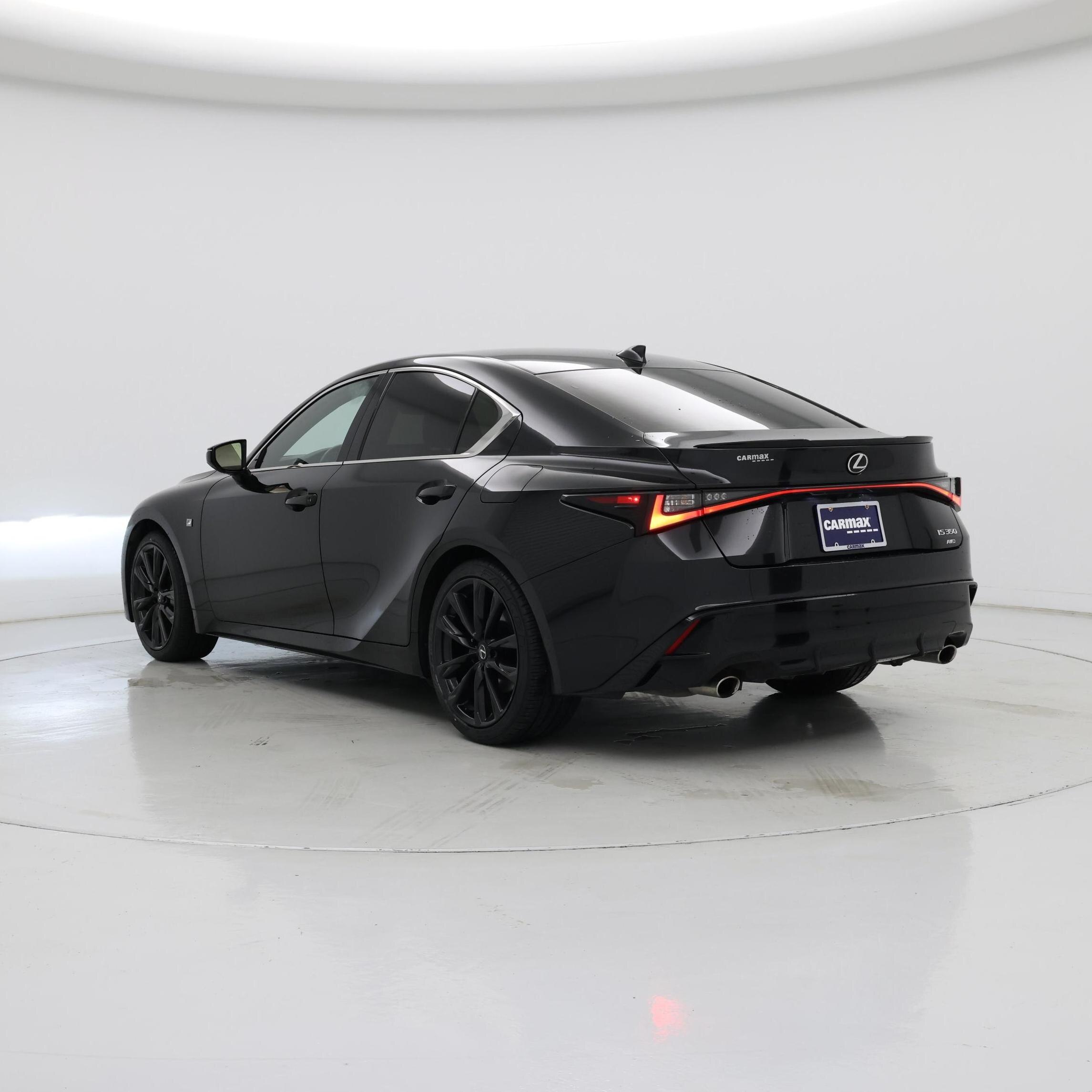 Thumbnail: 2022 Lexus IS - 2