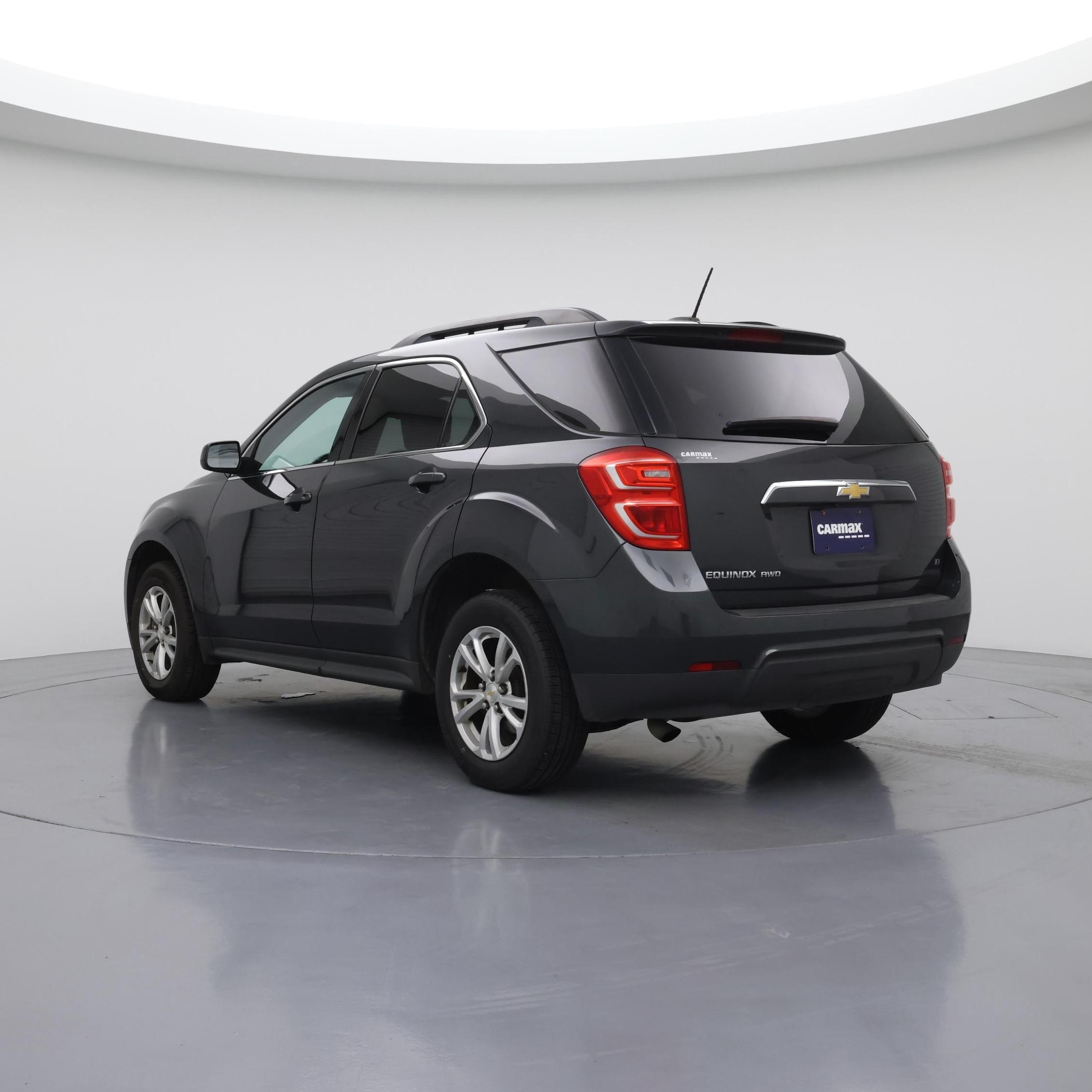 Thumbnail: 2017 Chevrolet Equinox - 2