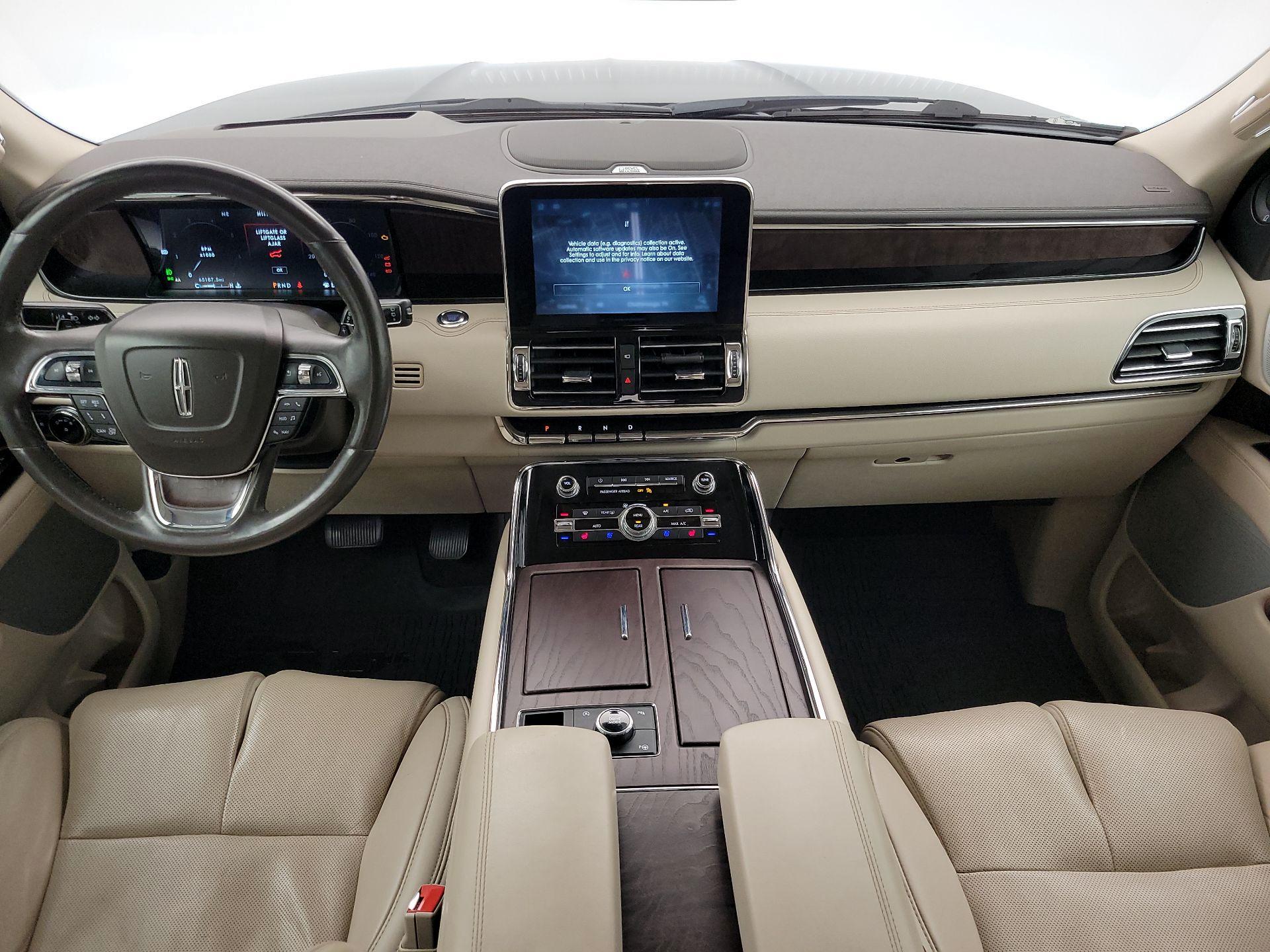 Thumbnail: 2020 Lincoln Navigator - 9