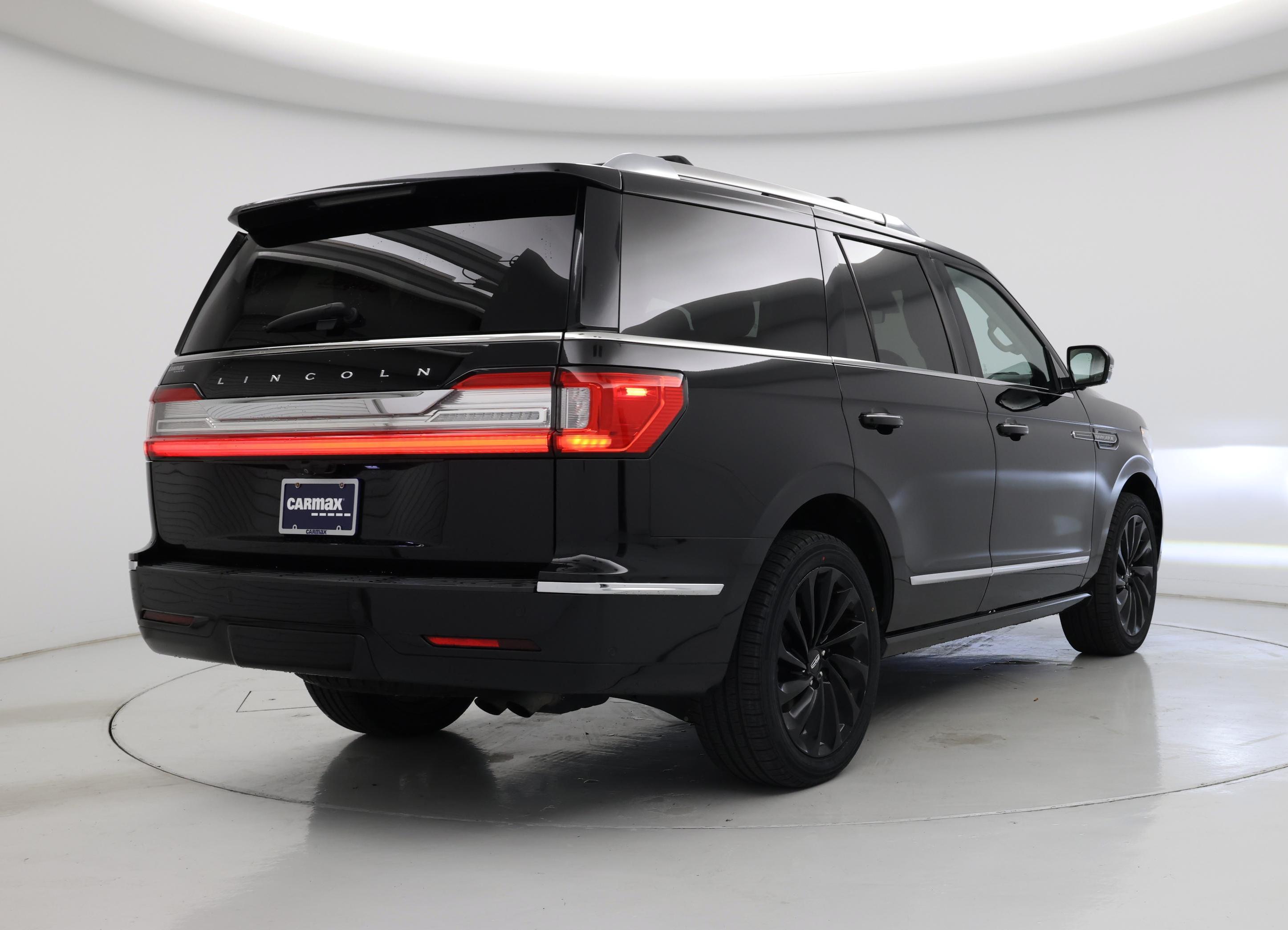 Thumbnail: 2020 Lincoln Navigator - 8