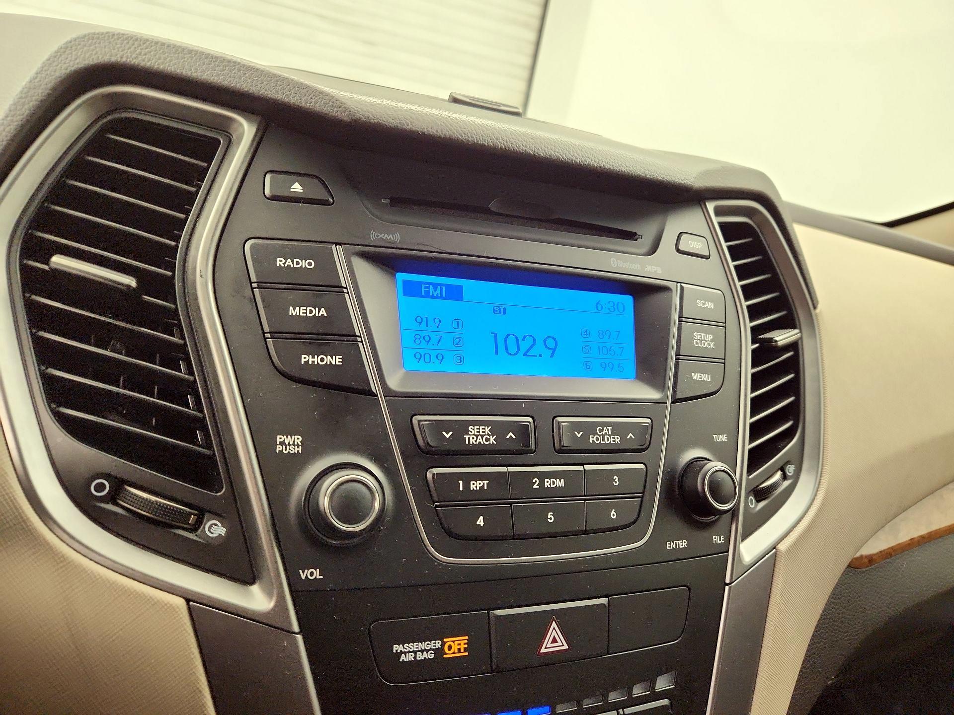 Thumbnail: 2014 Hyundai Santa Fe - 13