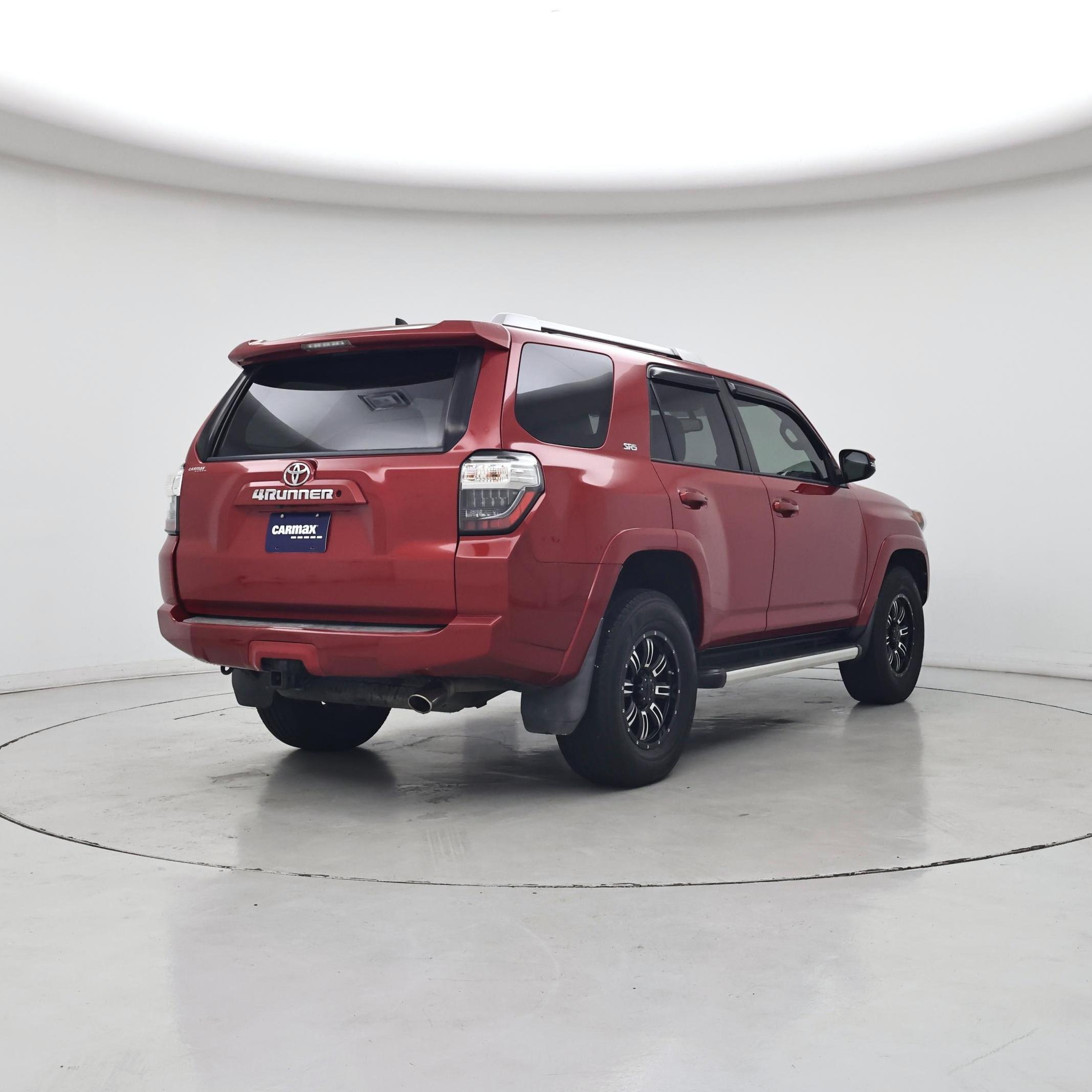 Thumbnail: 2016 Toyota 4Runner - 8