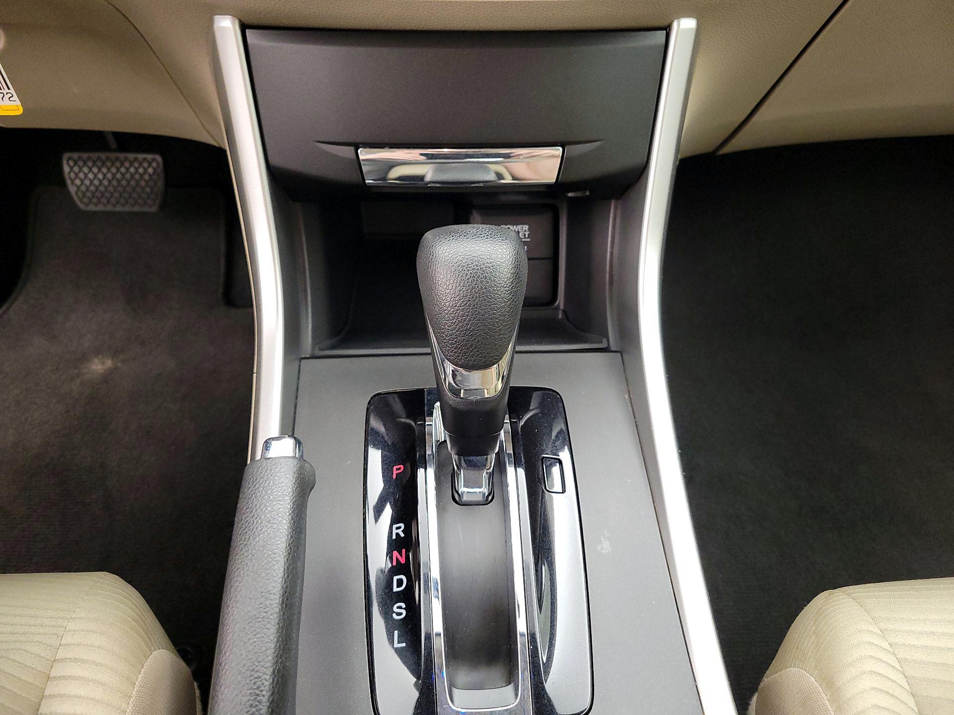 Thumbnail: 2014 Honda Accord - 17