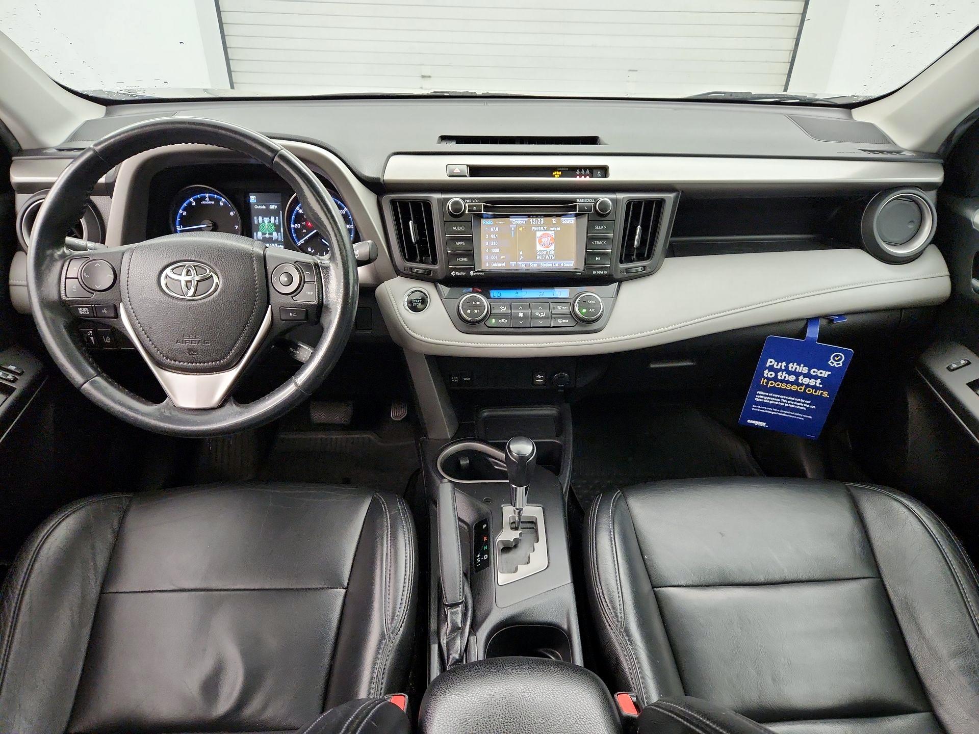 Thumbnail: 2018 Toyota RAV4 - 9