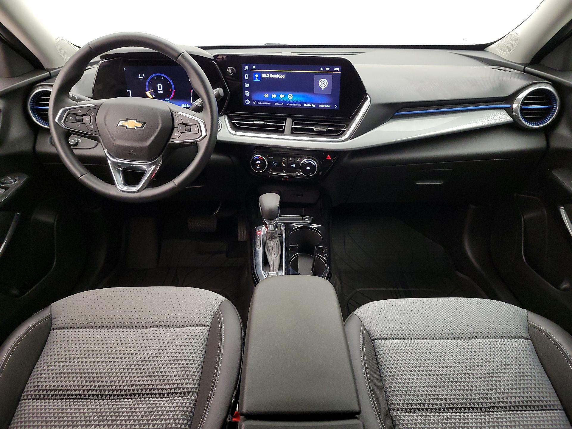 Thumbnail: 2024 Chevrolet Trax - 9
