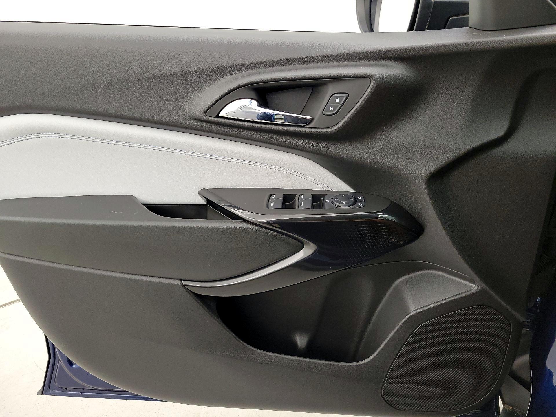 Thumbnail: 2024 Chevrolet Trax - 12
